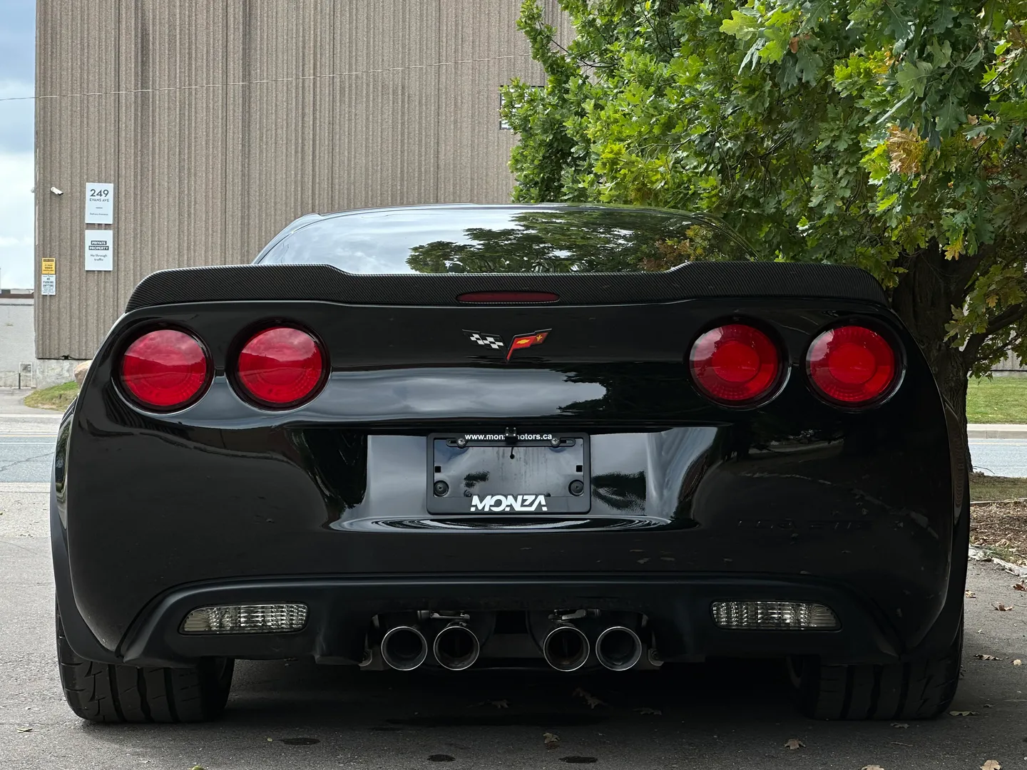Chevrolet Corvette Z06 — photo 18