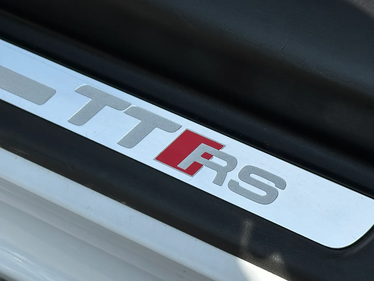 Audi TTRS Coupe — photo 31