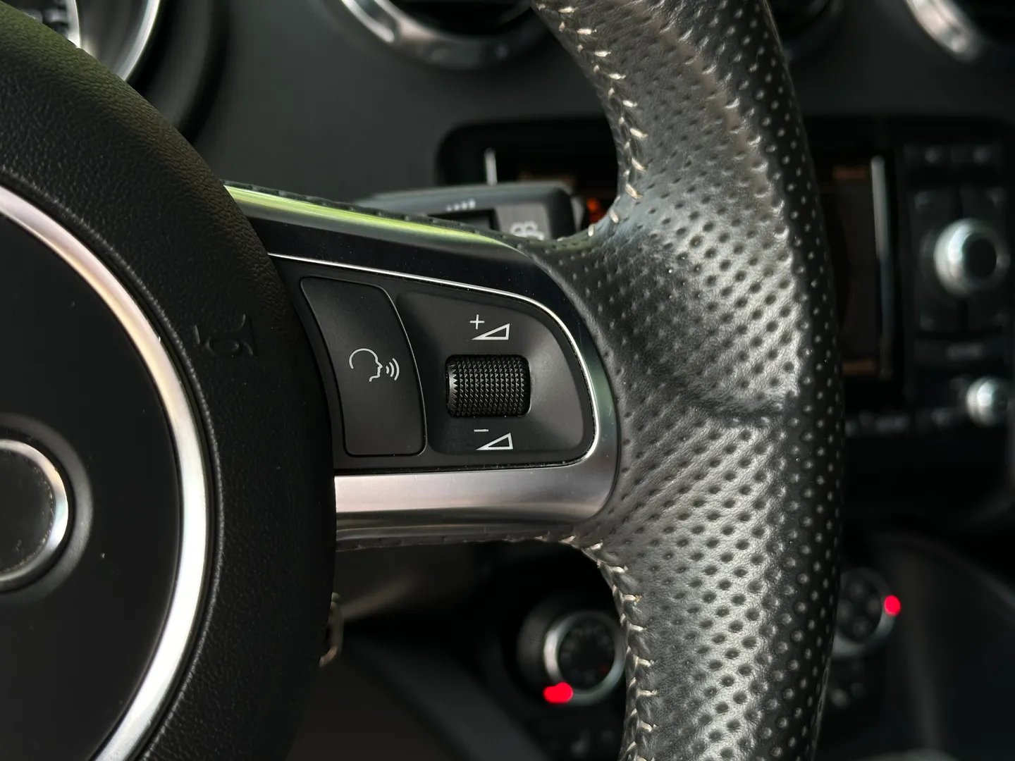 Audi TTRS Coupe — photo 49