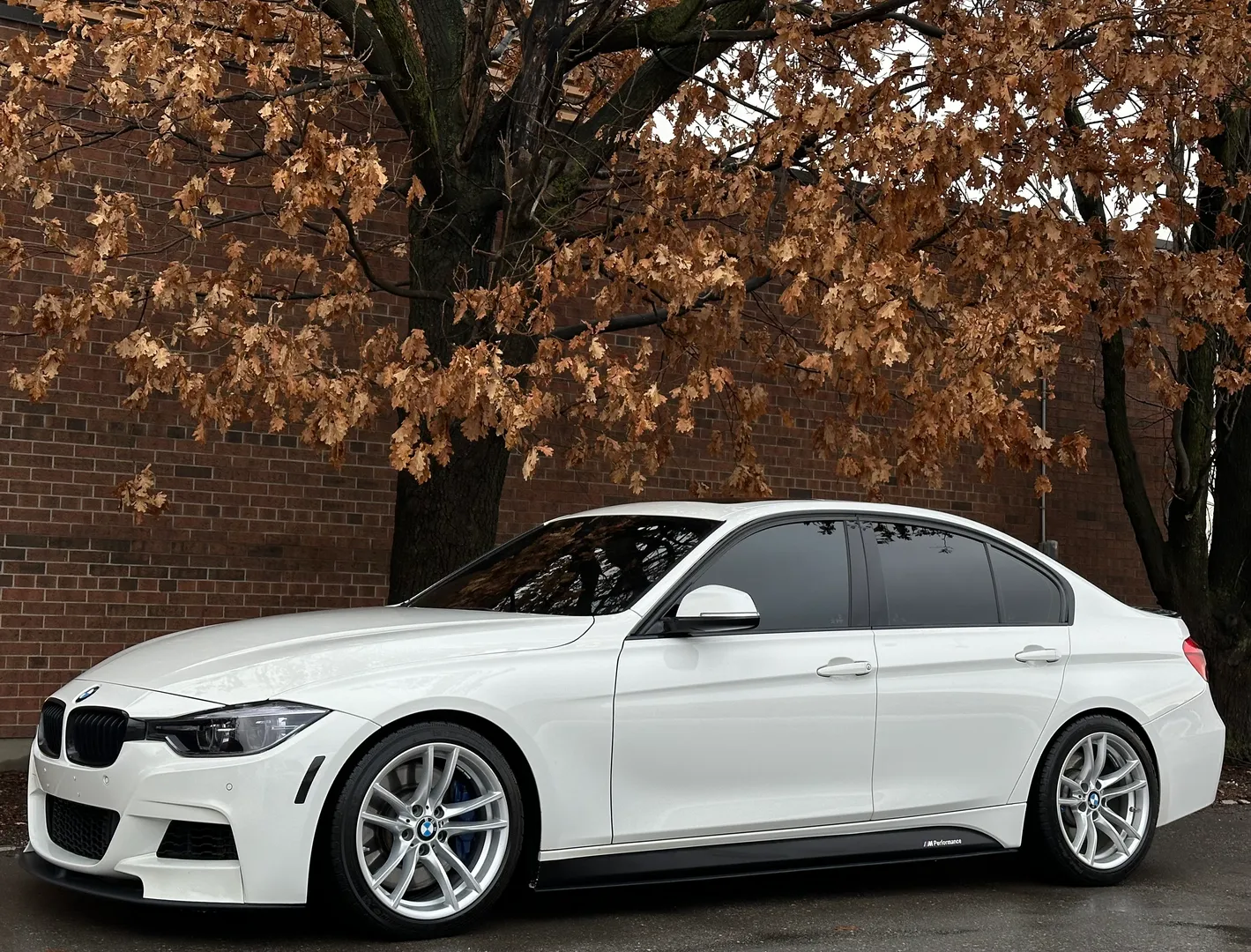 2017 BMW 340I — photo 8