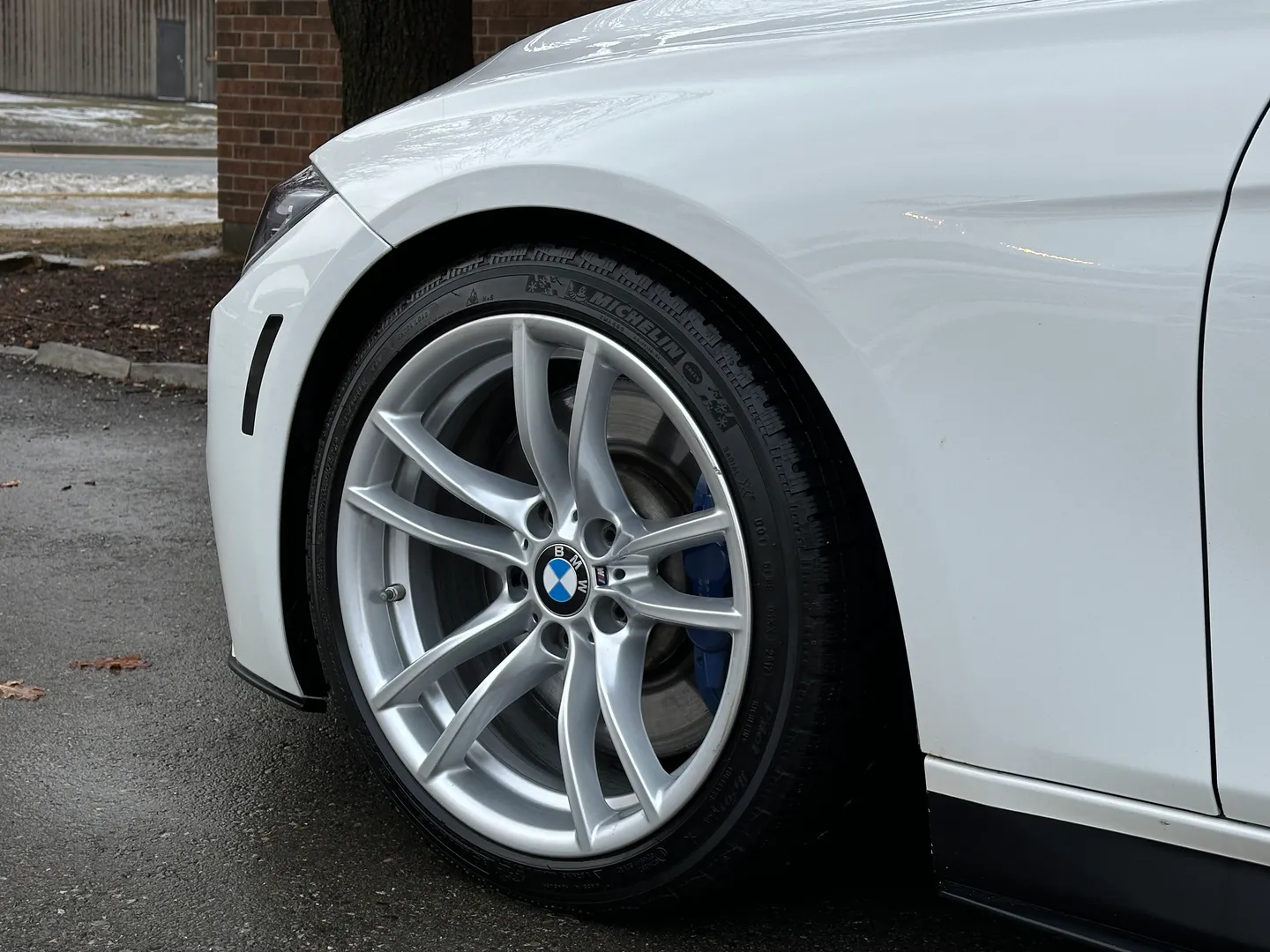 2017 BMW 340I — photo 13