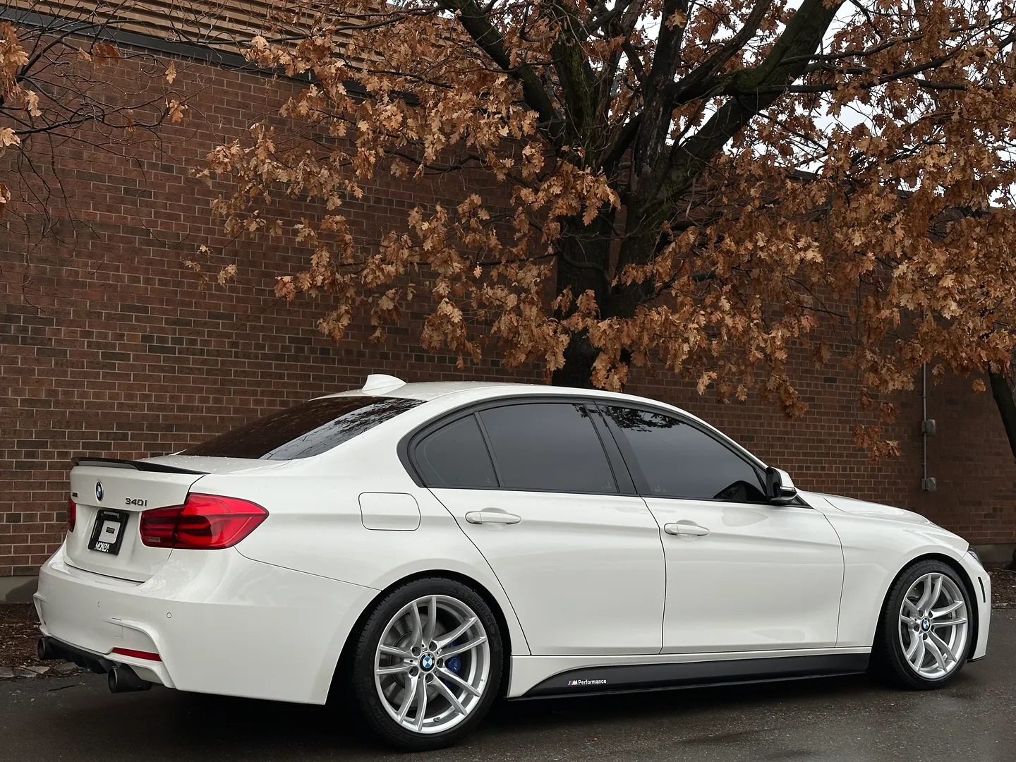 2017 BMW 340I — photo 84