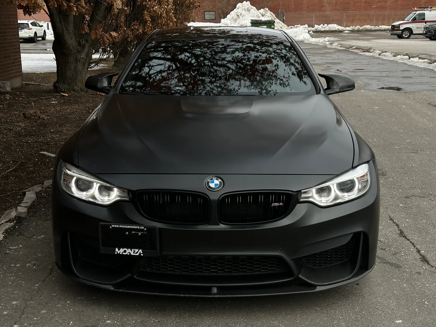 BMW M4 Competition Package Coupe — photo 3