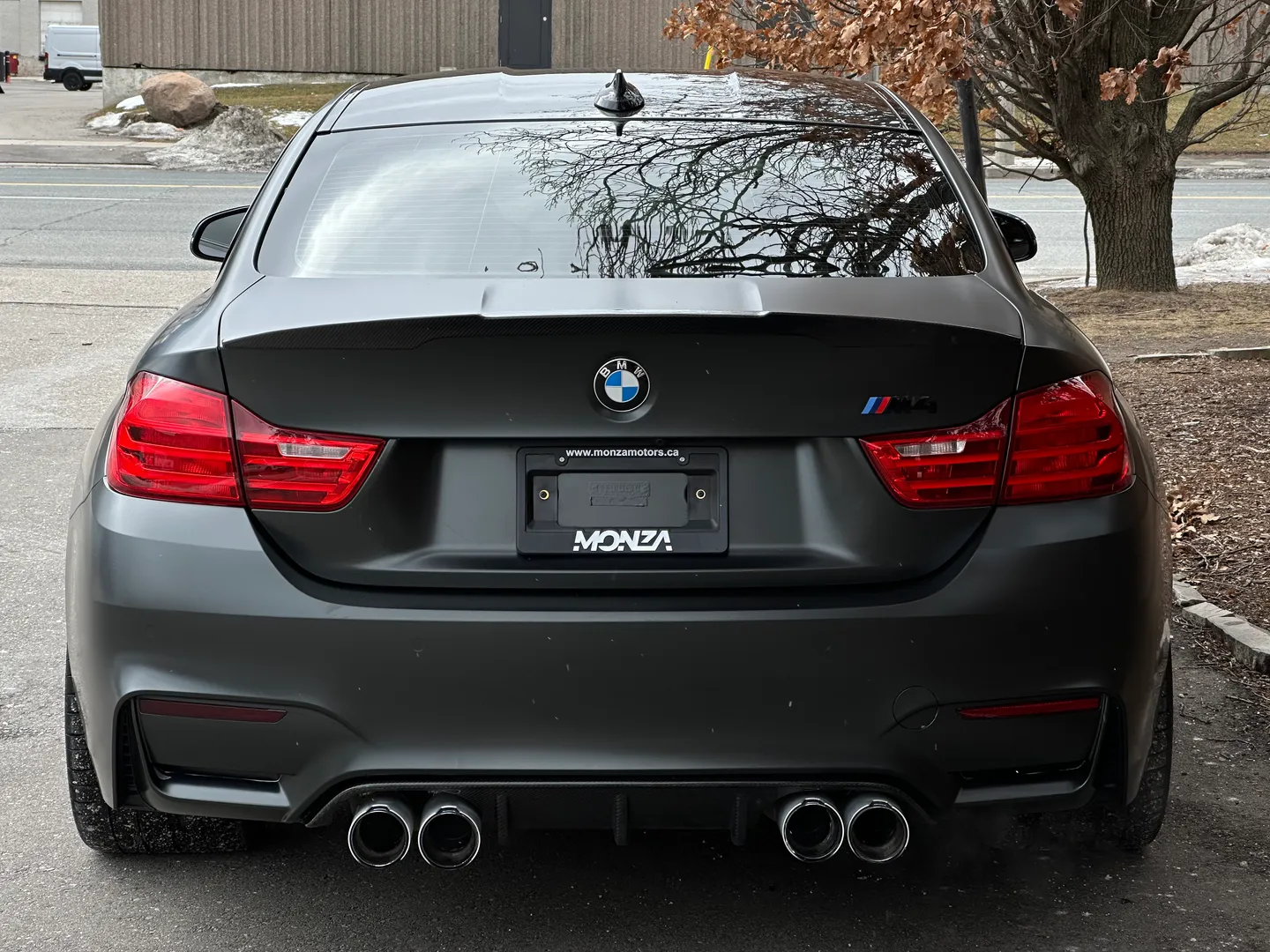BMW M4 Competition Package Coupe — photo 23