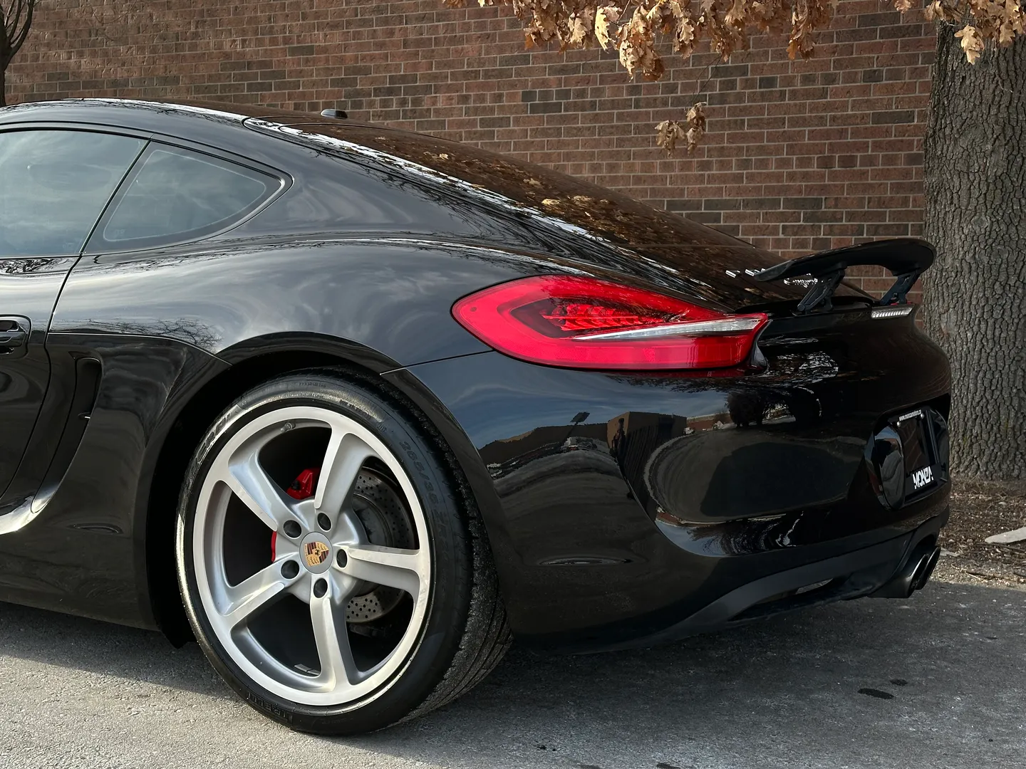 Porsche Cayman S  — photo 20