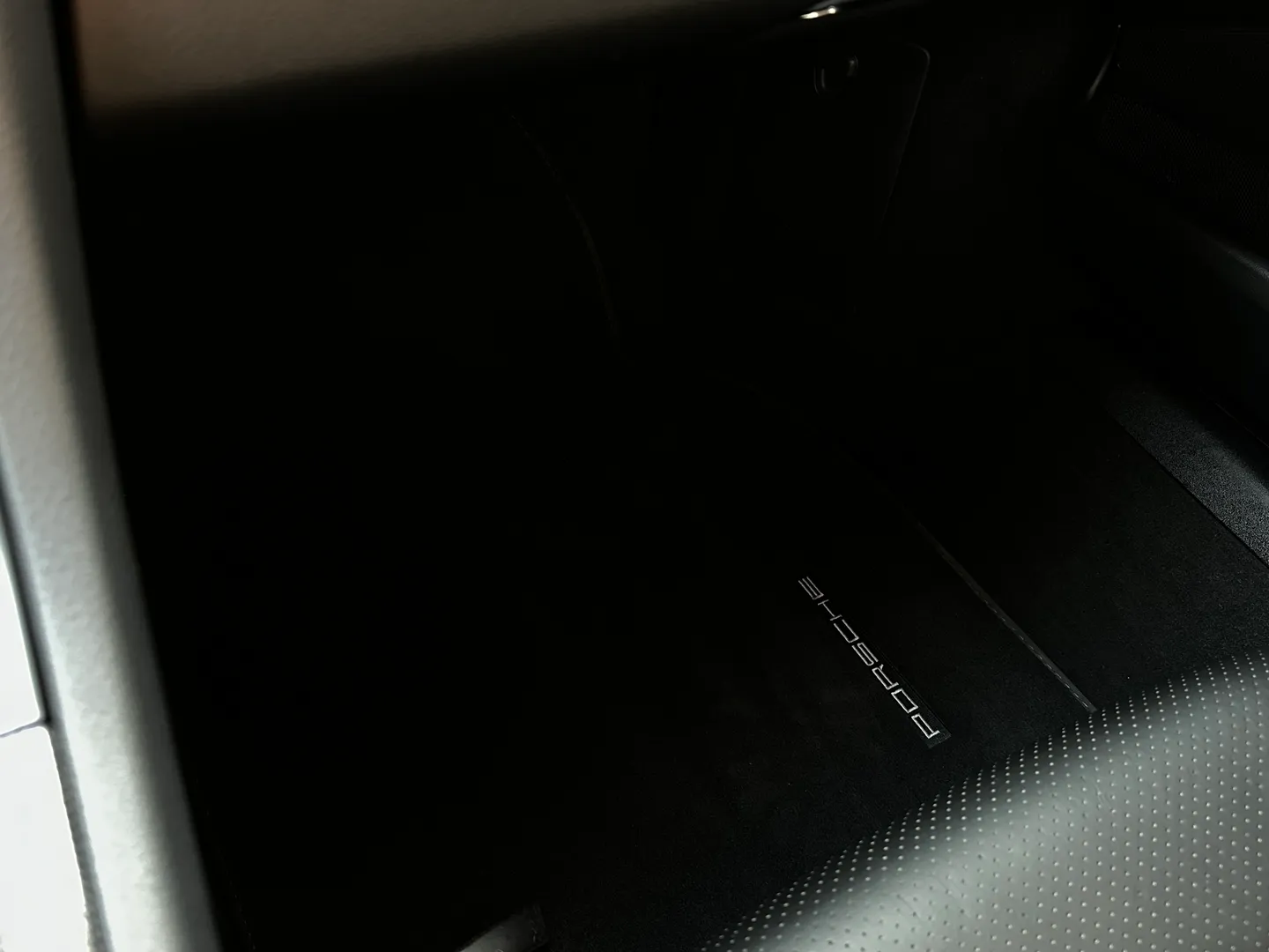 Porsche Cayman S  — photo 58