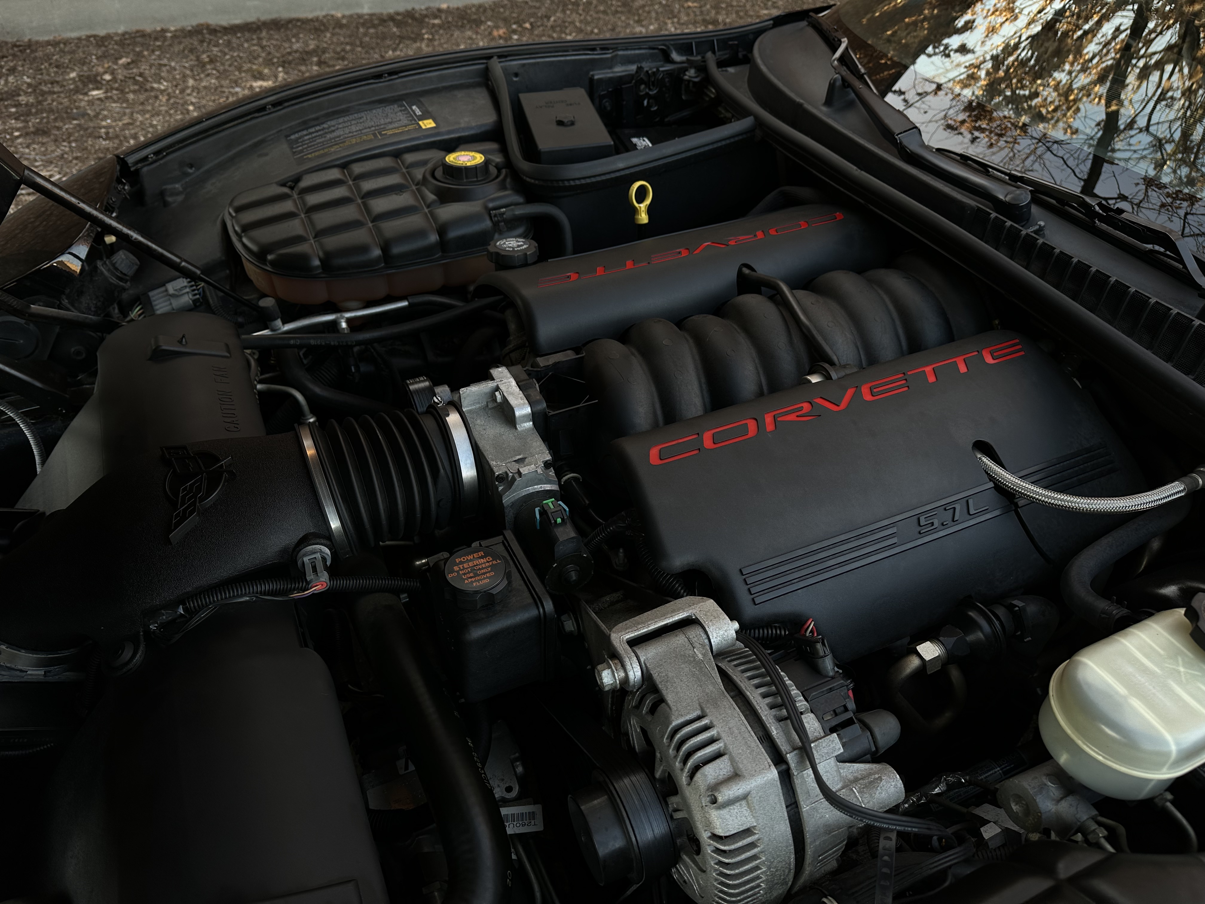 Chevrolet Corvette Coupe  — photo 32