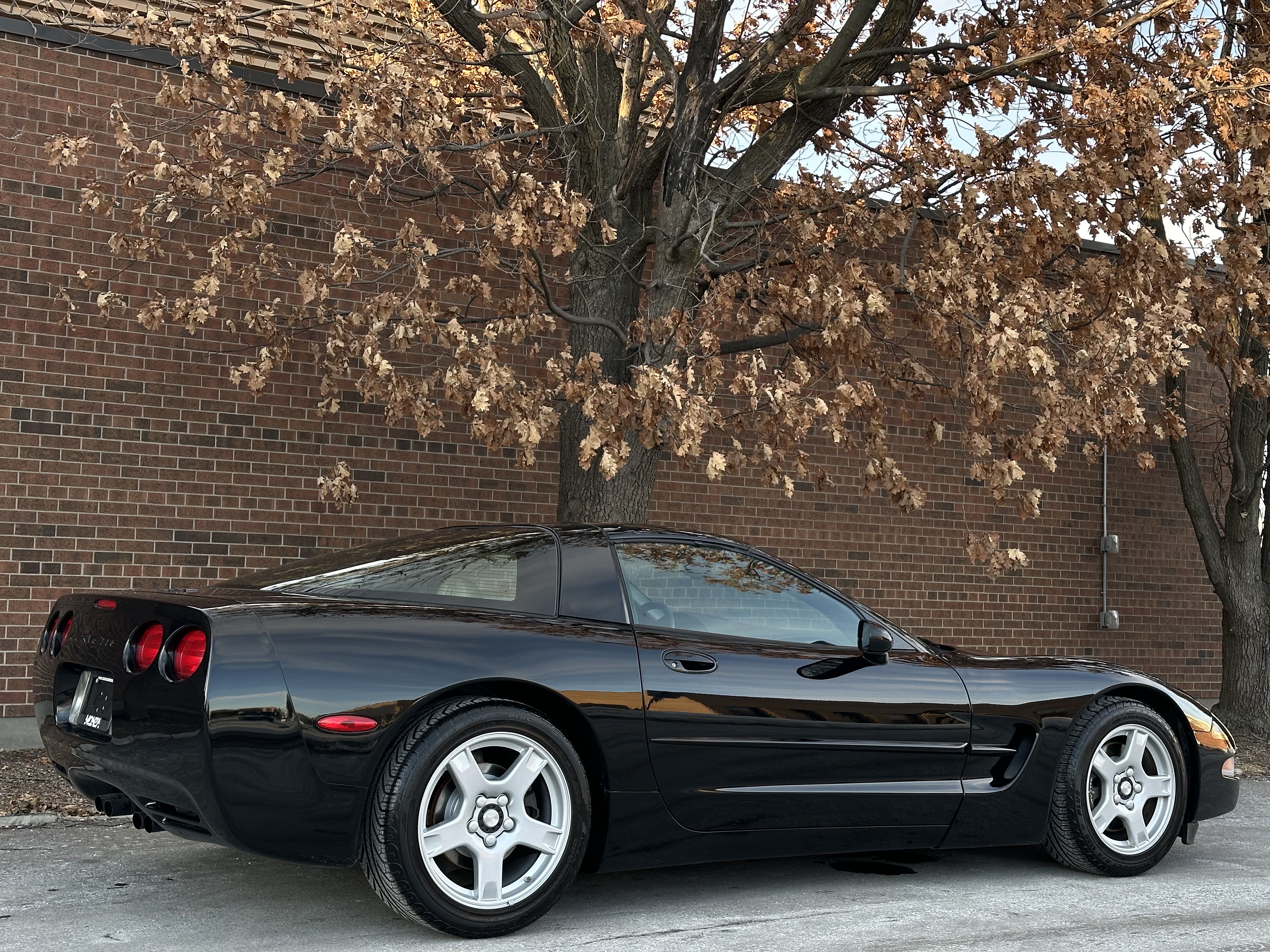 Chevrolet Corvette Coupe  — photo 73