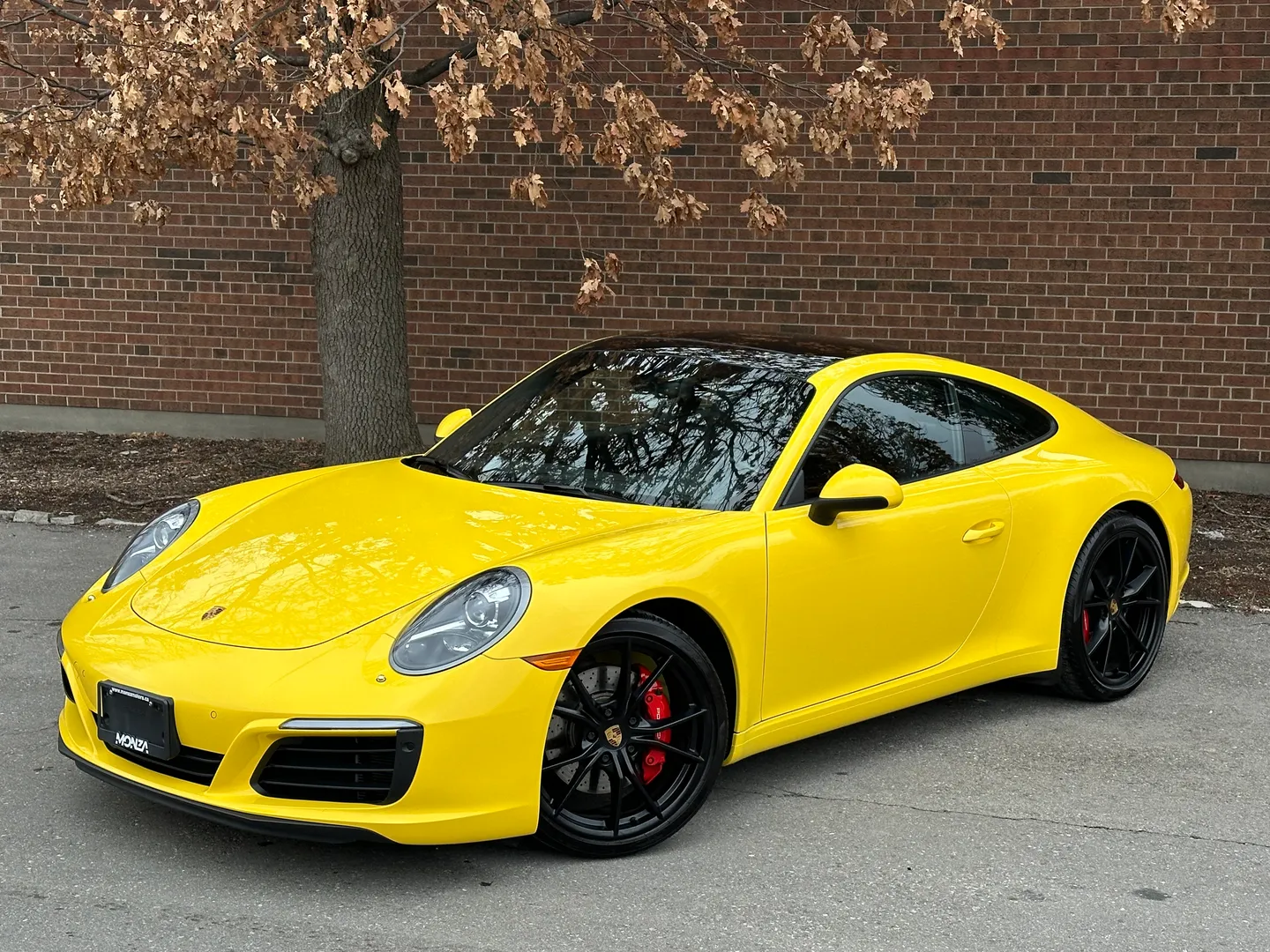 Porsche Carrera S — photo 2
