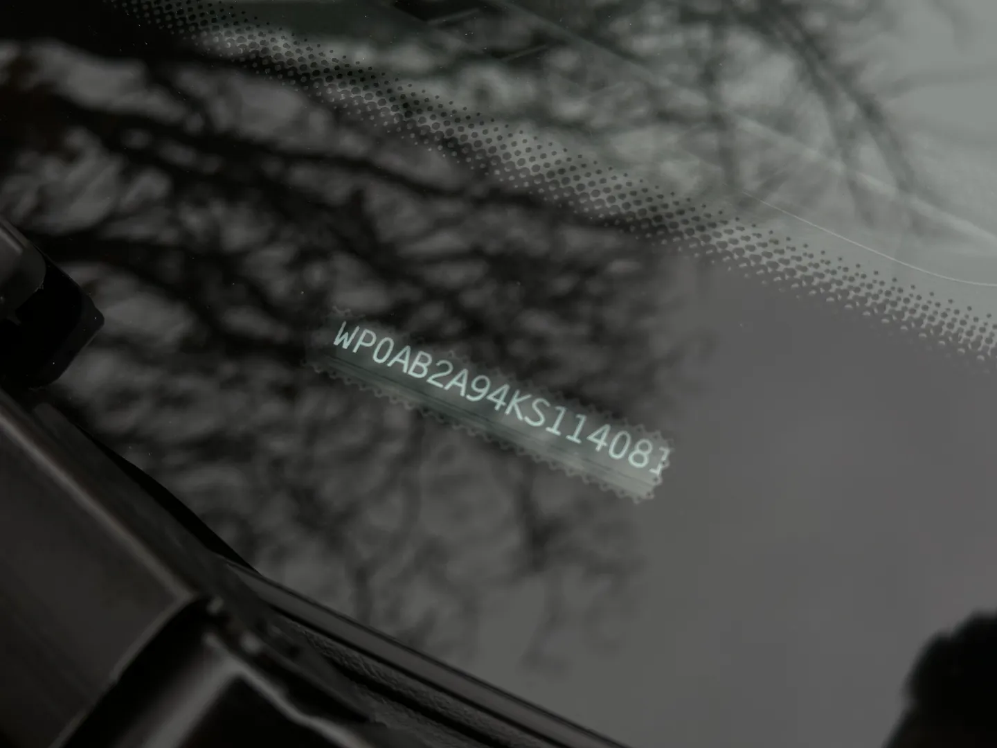 Porsche Carrera S  — photo 16