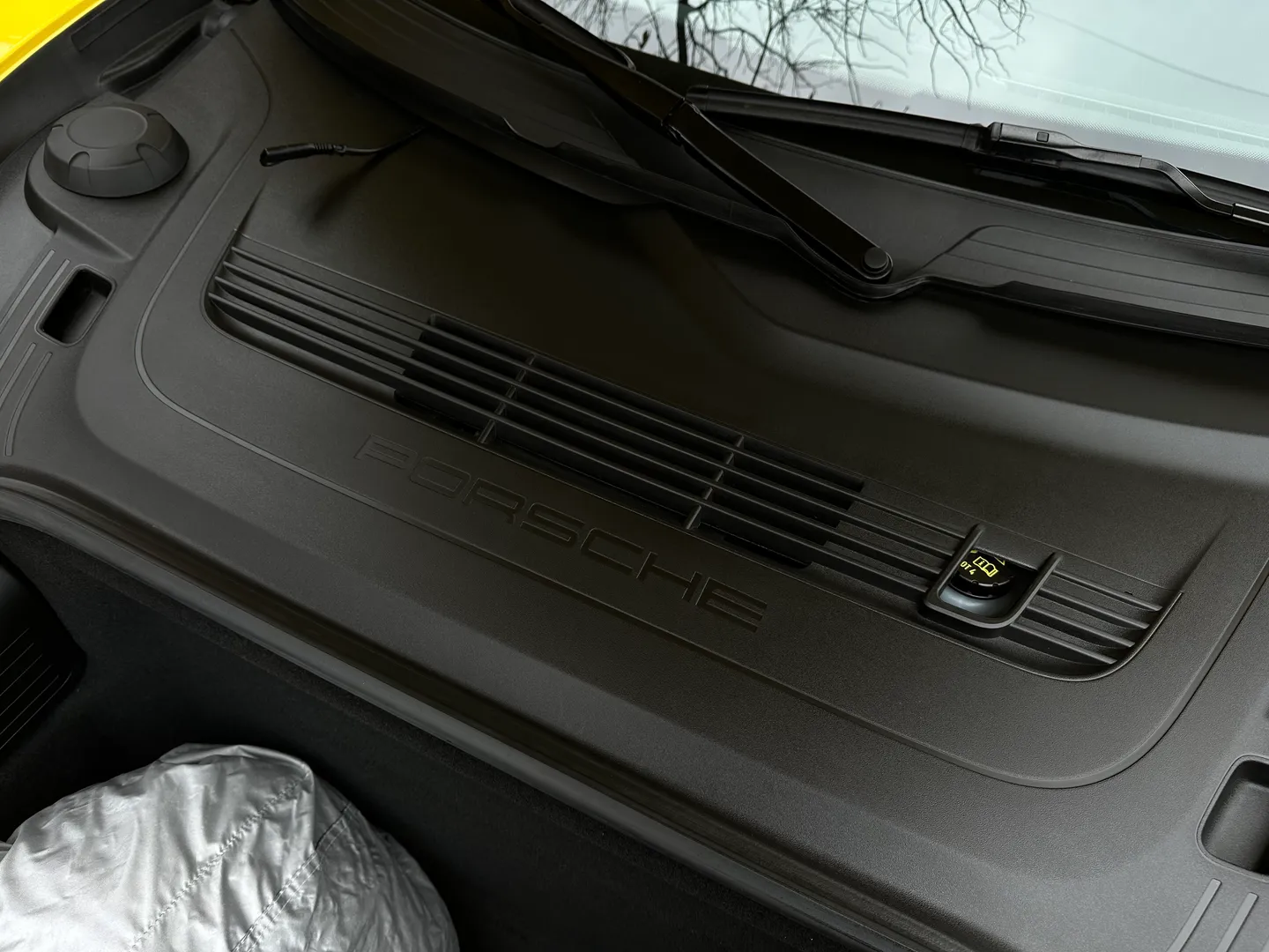 Porsche Carrera S  — photo 31
