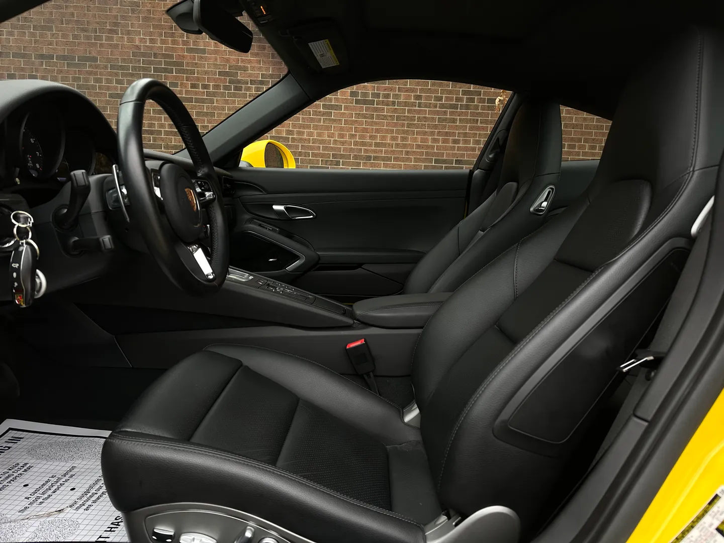 Porsche Carrera S  — photo 35