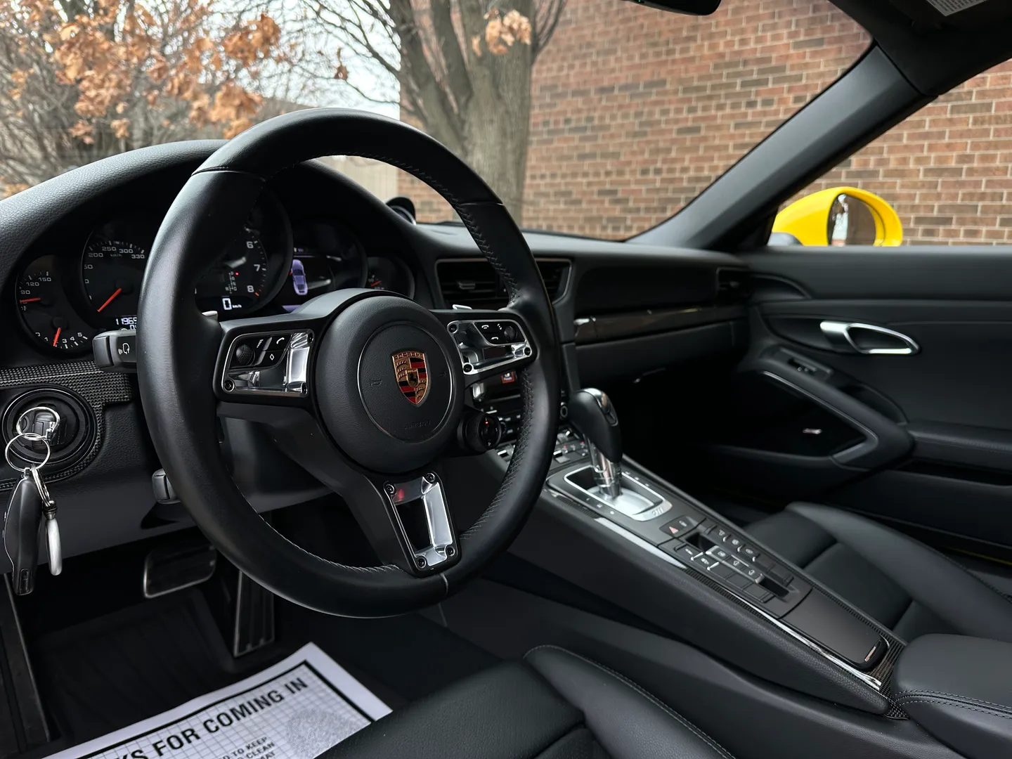 Porsche Carrera S  — photo 34