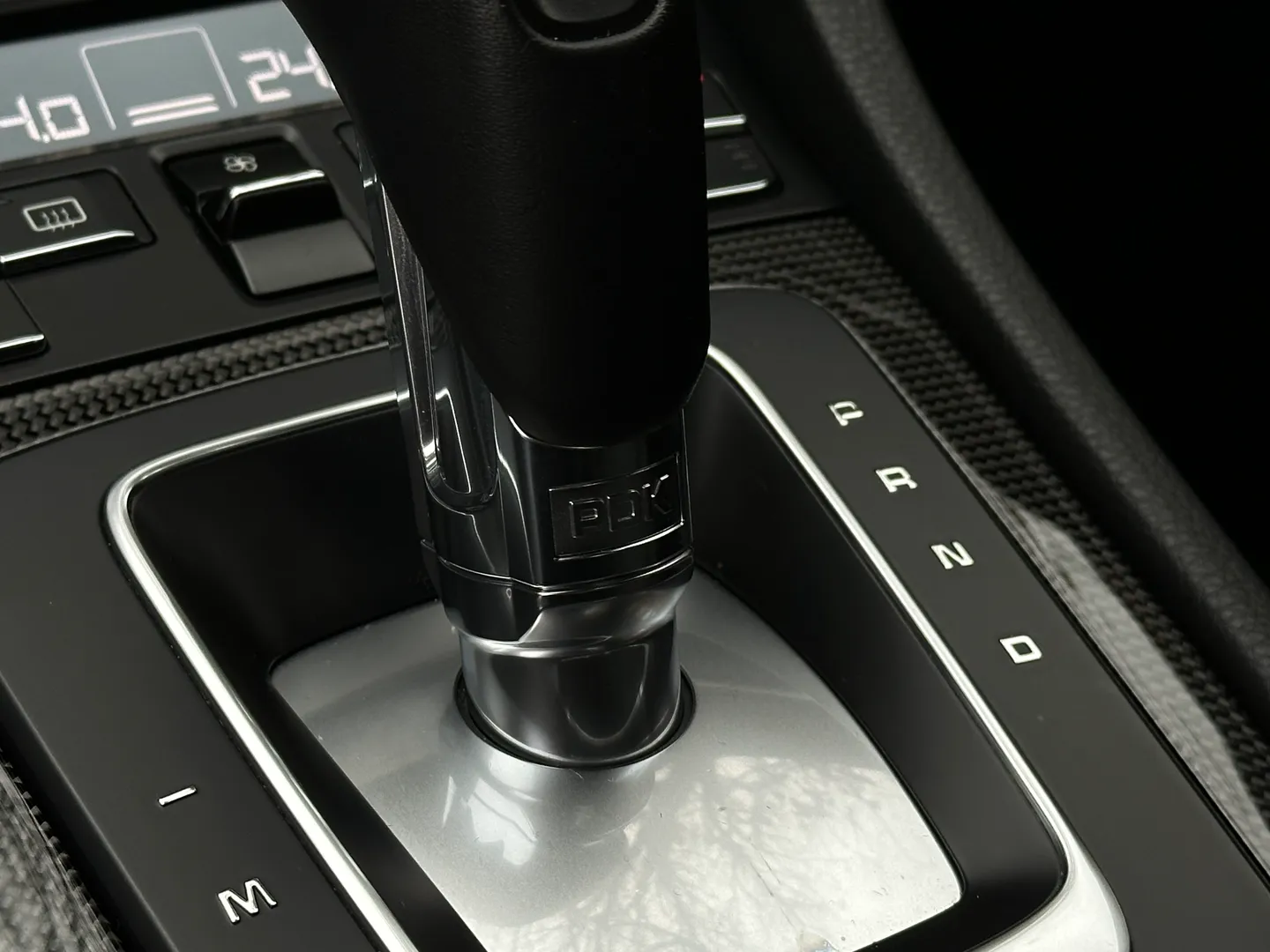 Porsche Carrera S  — photo 47