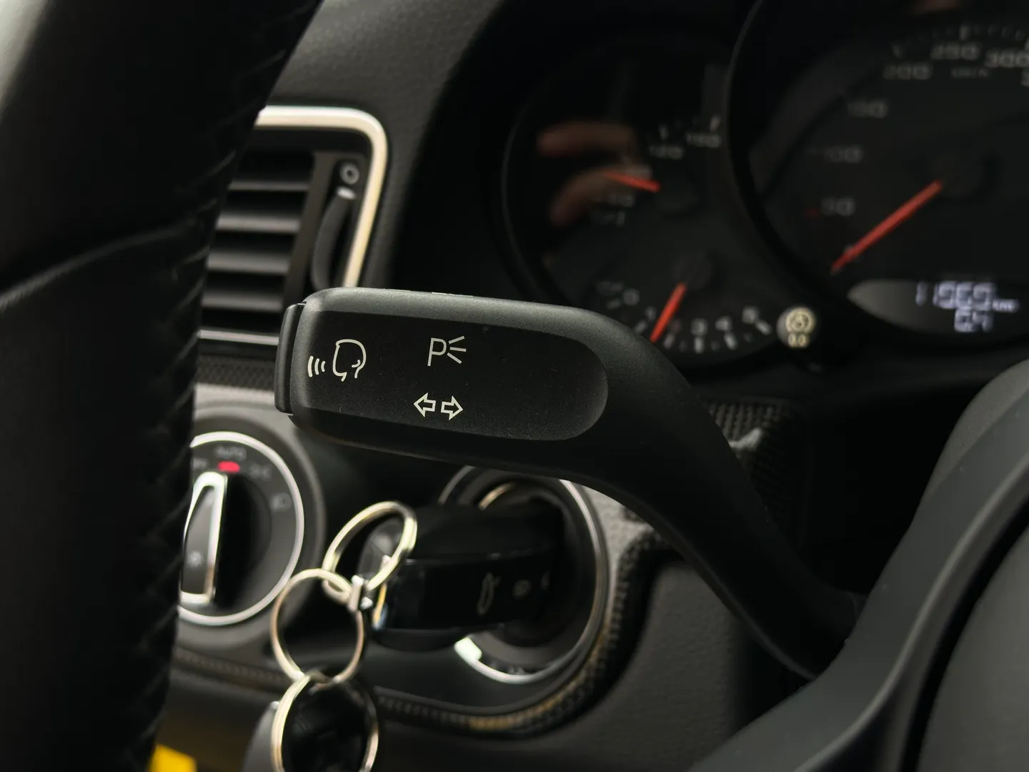 Porsche Carrera S  — photo 76