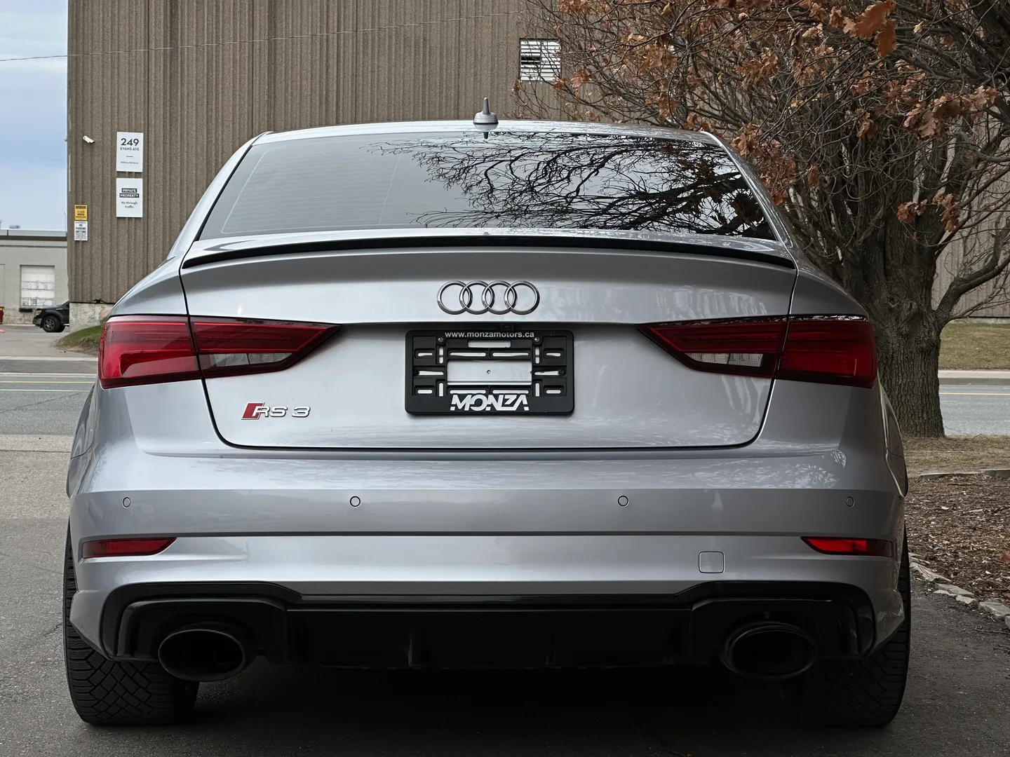 Audi RS3  — photo 22