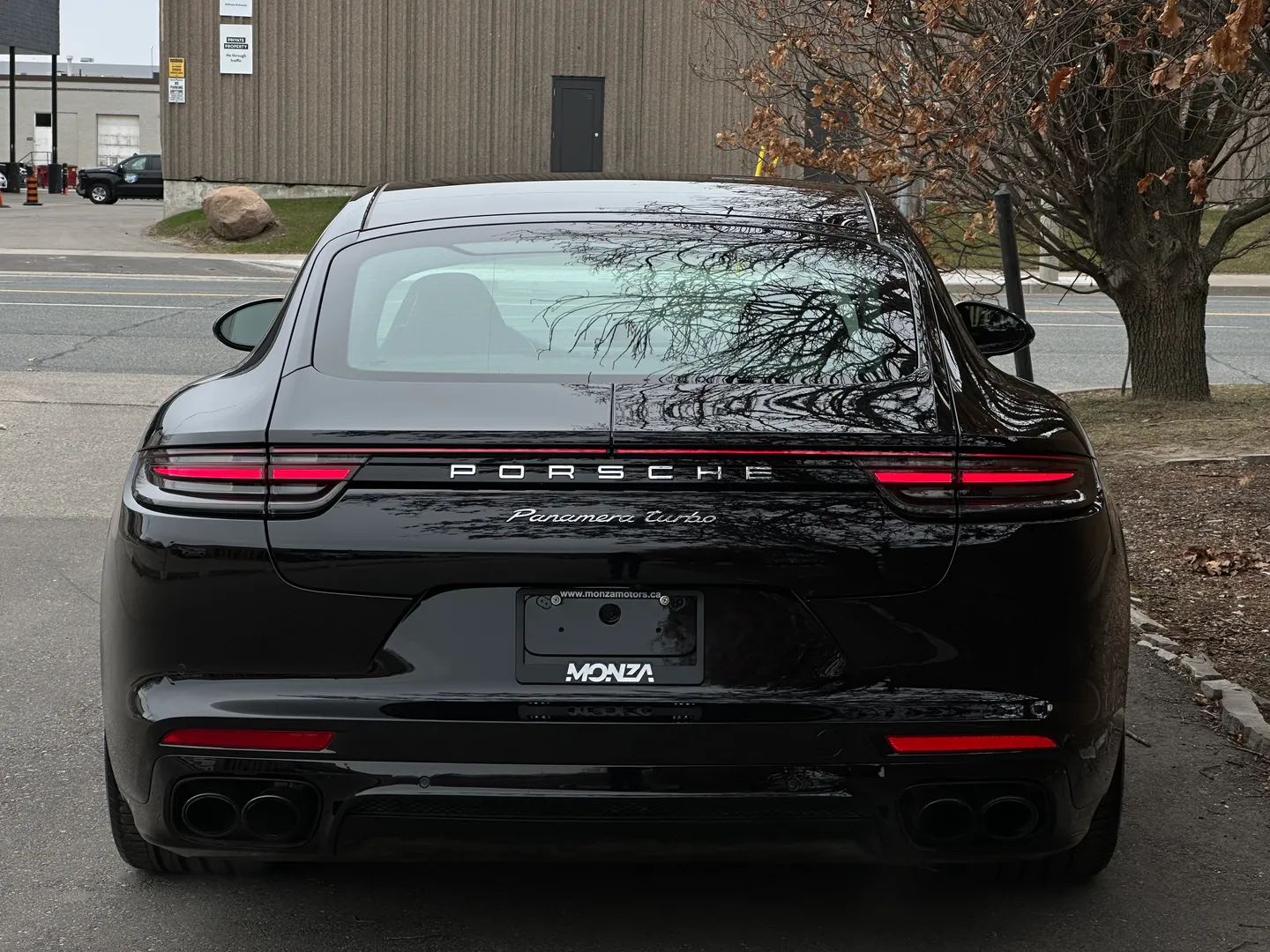 Porsche Panamera Turbo — photo 21