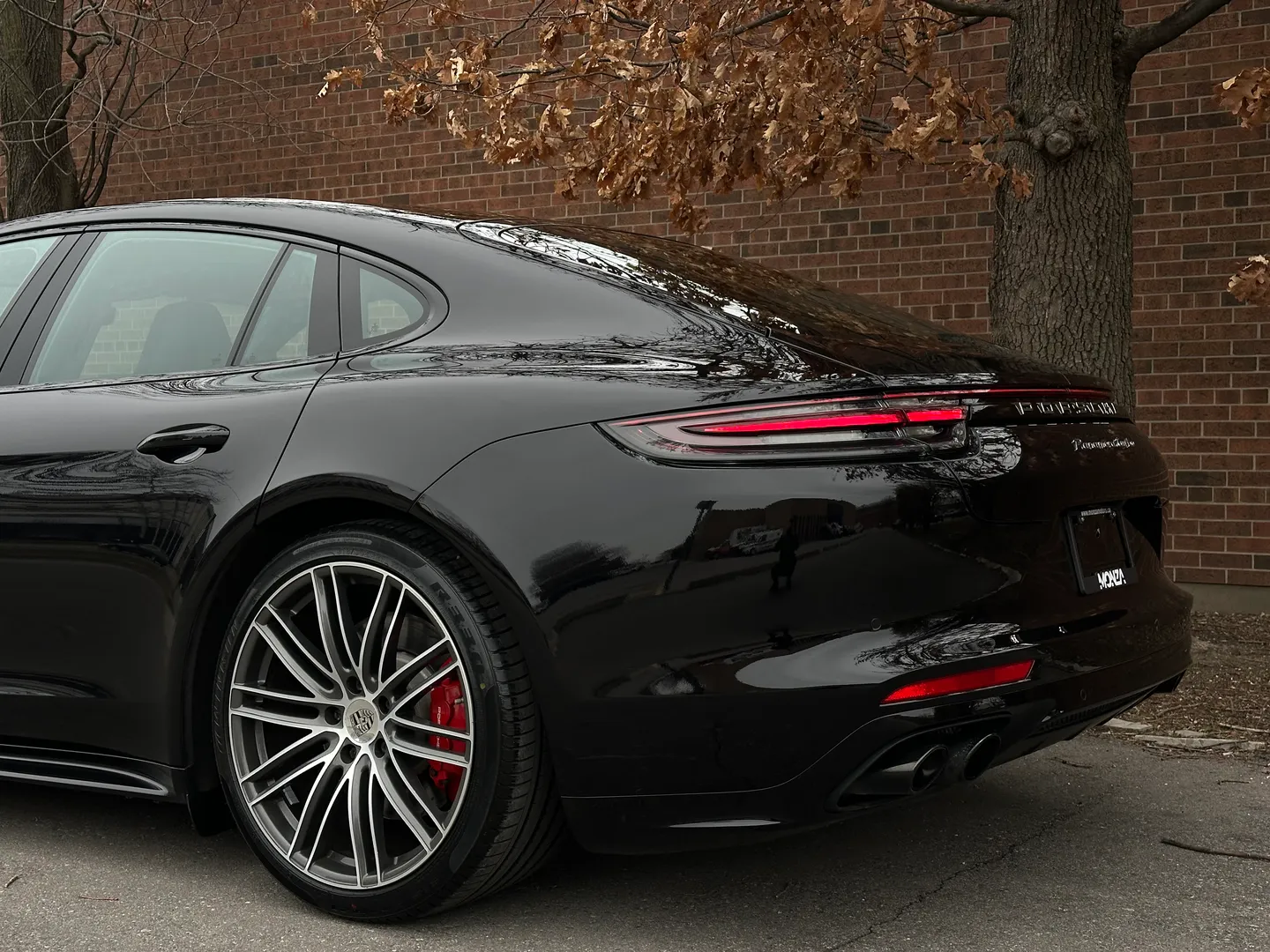 Porsche Panamera Turbo — photo 20