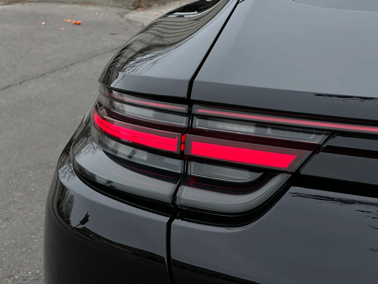 Porsche Panamera Turbo — photo 23