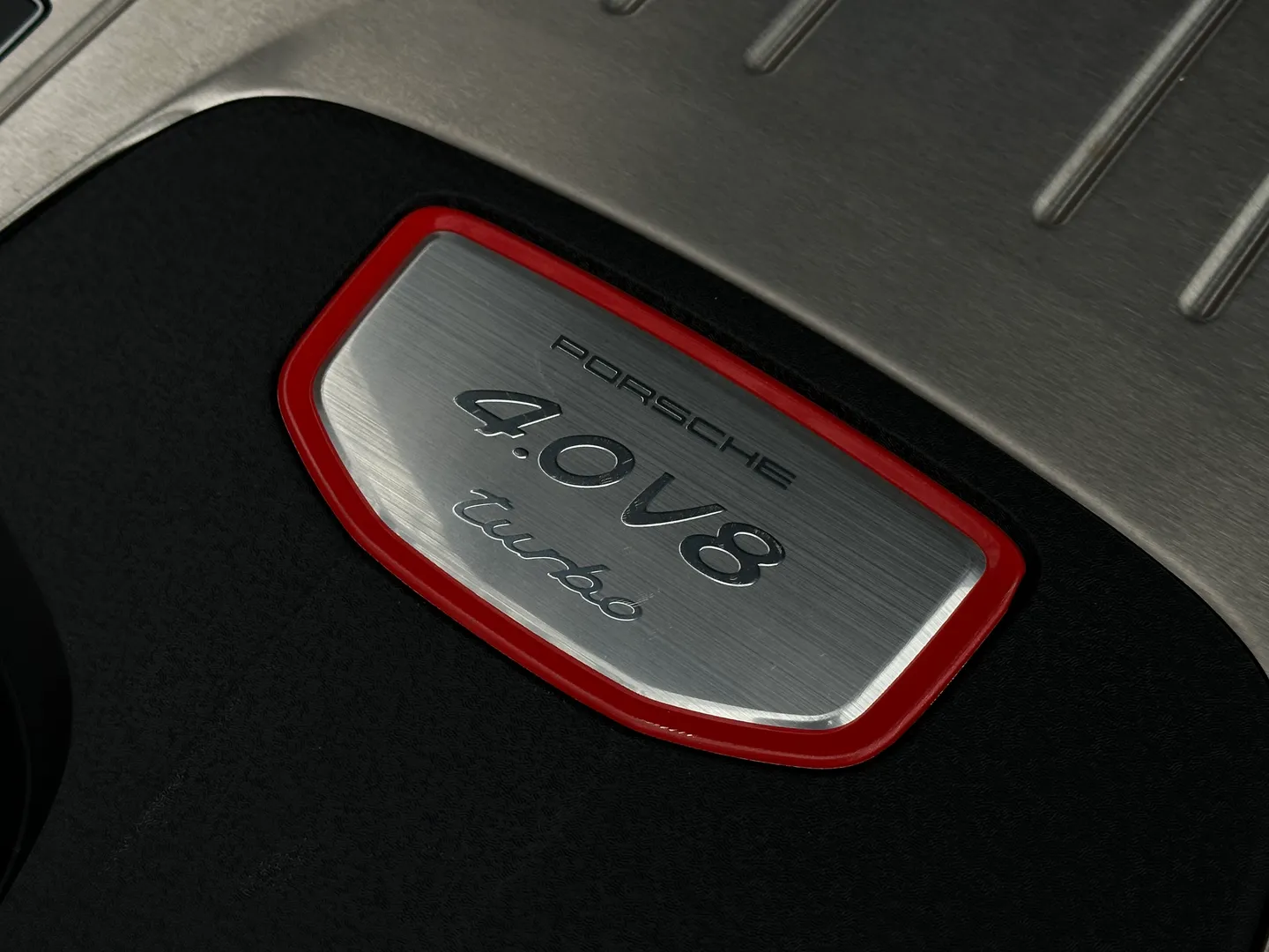 Porsche Panamera Turbo — photo 33
