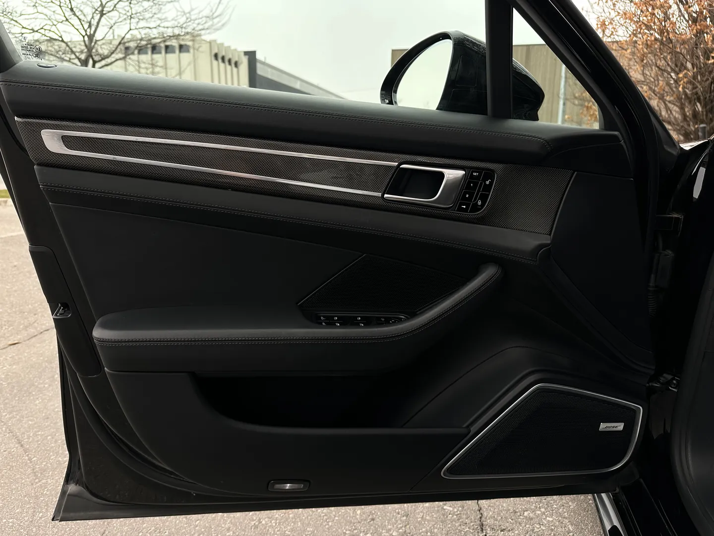 Porsche Panamera Turbo — photo 40