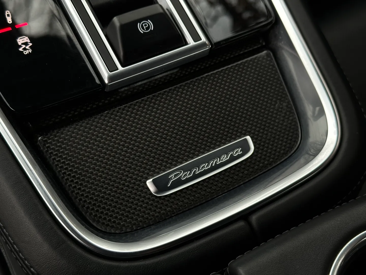 Porsche Panamera Turbo — photo 47