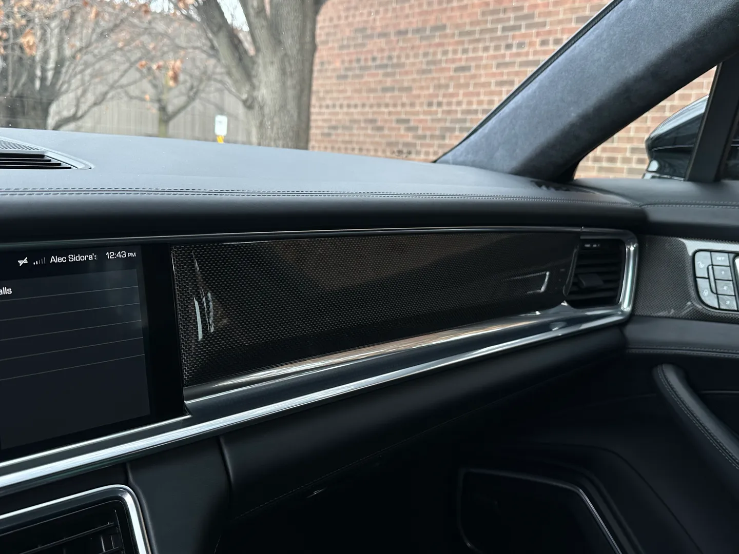 Porsche Panamera Turbo — photo 63