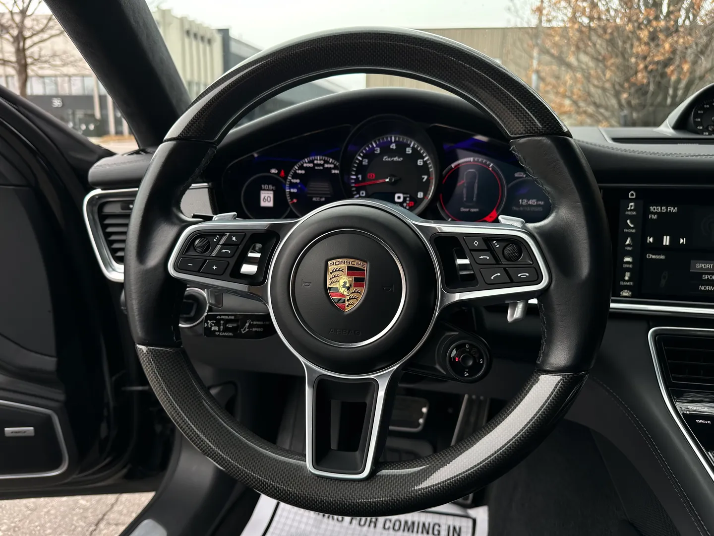 Porsche Panamera Turbo — photo 74