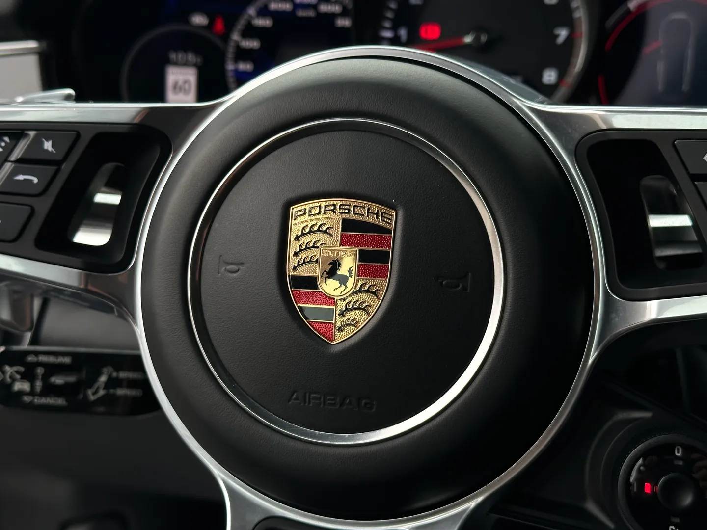 Porsche Panamera Turbo — photo 75