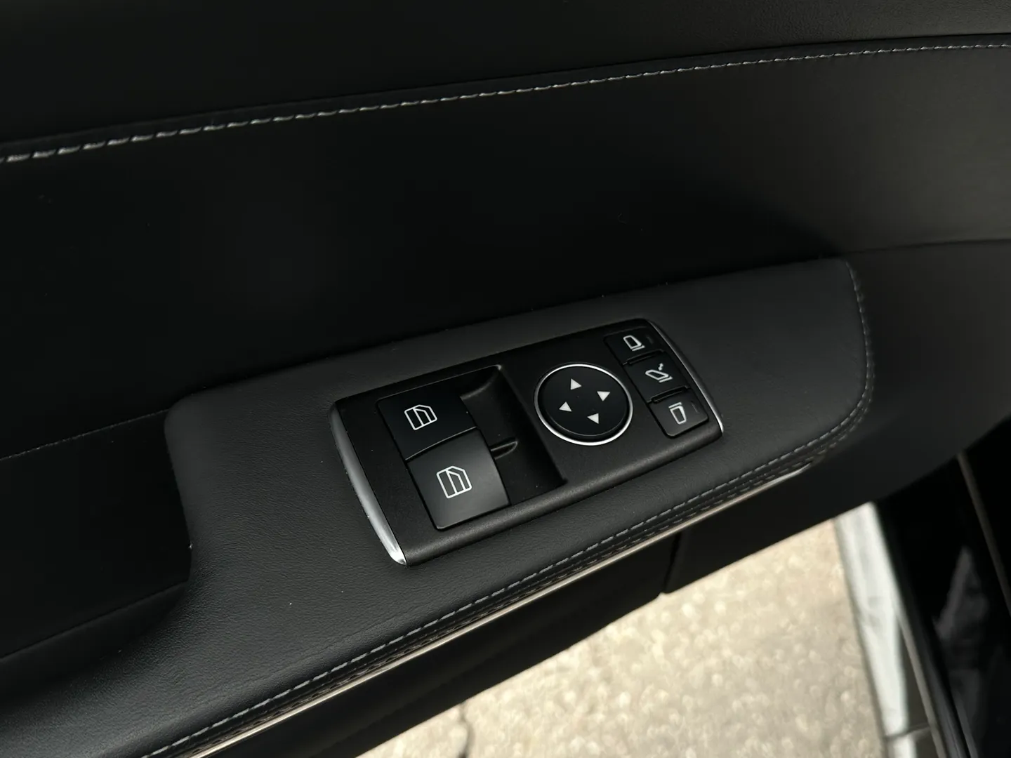 Mercedes Benz AMG GTC — photo 49