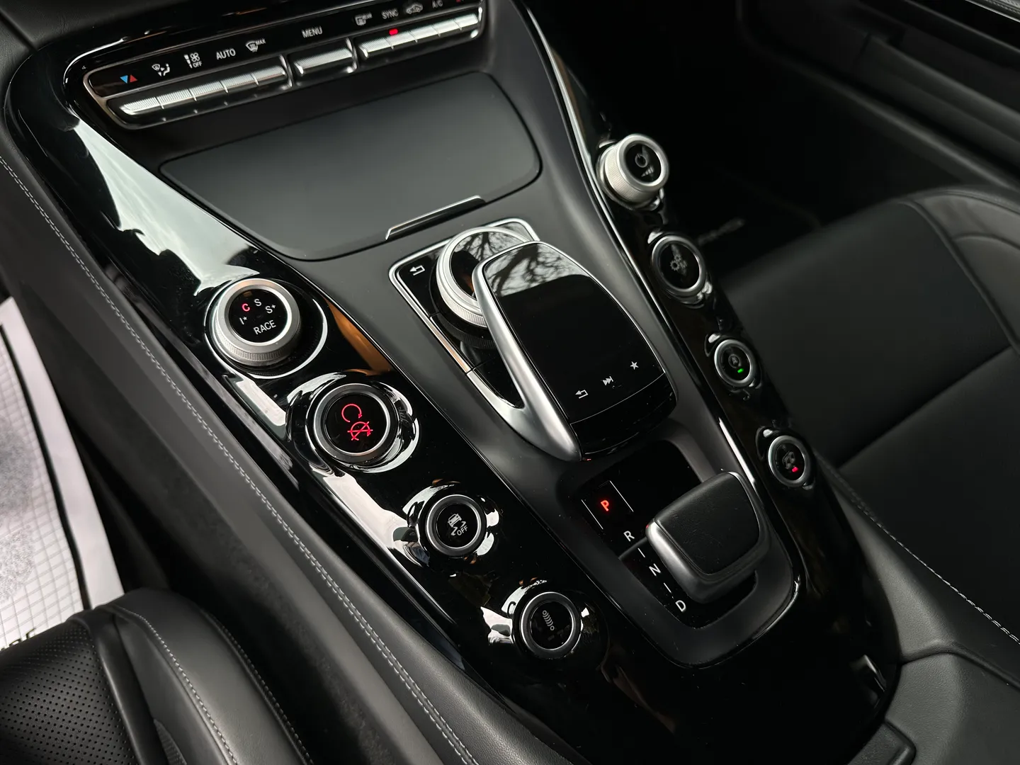 Mercedes Benz AMG GTC — photo 51