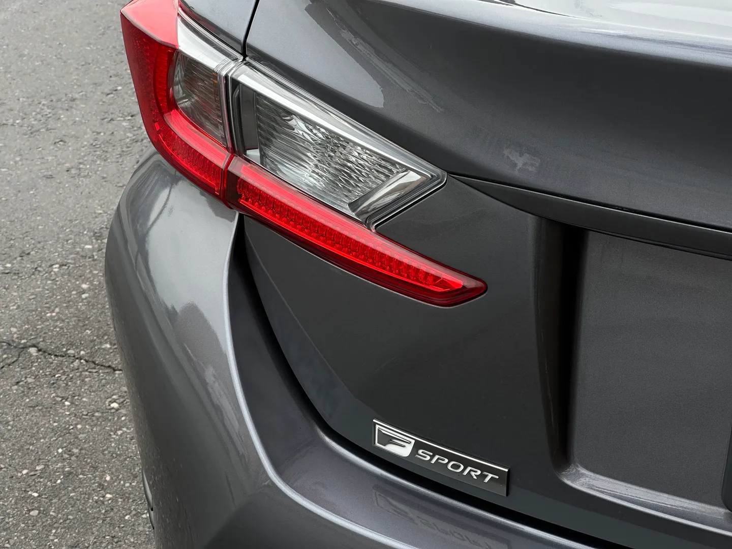 Lexus RC 350 F Sport AWD — photo 23