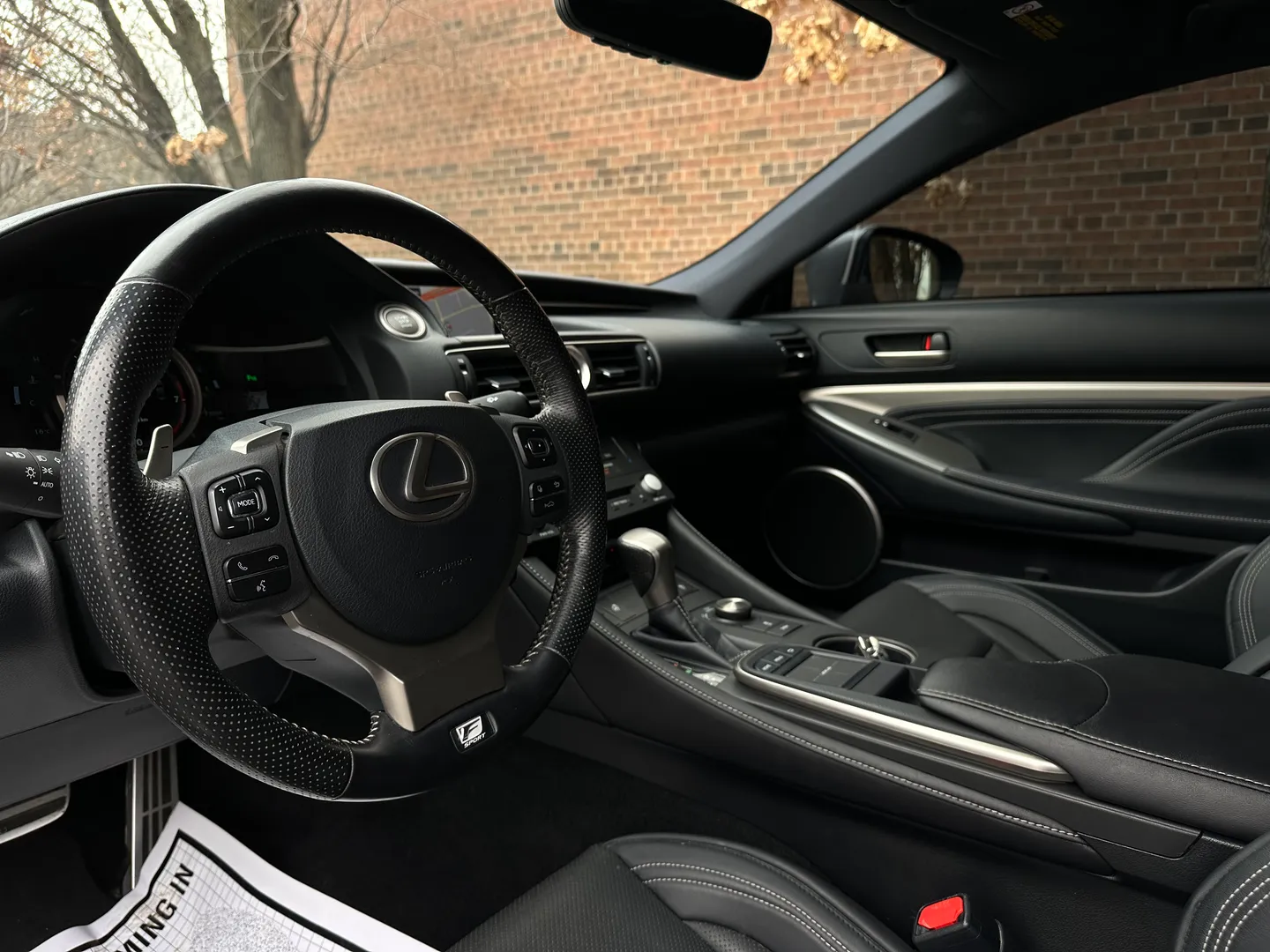 Lexus RC 350 F Sport AWD — photo 33