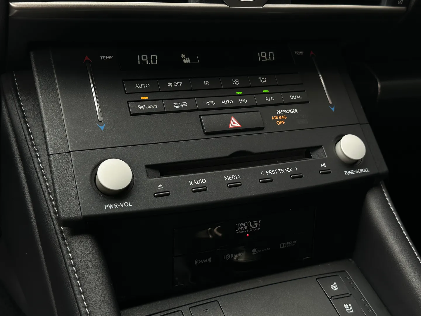Lexus RC 350 F Sport AWD — photo 53