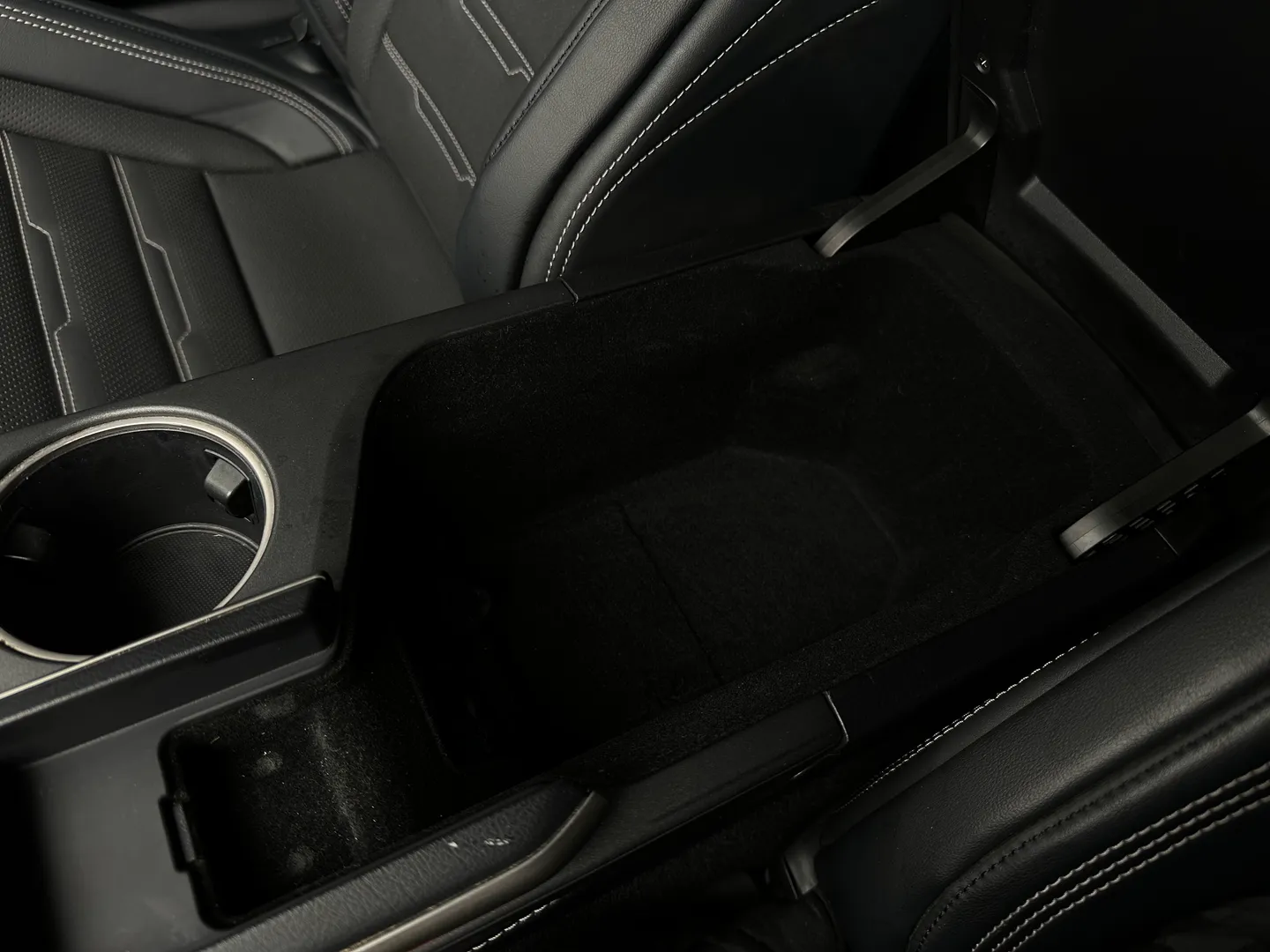 Lexus RC 350 F Sport AWD — photo 57