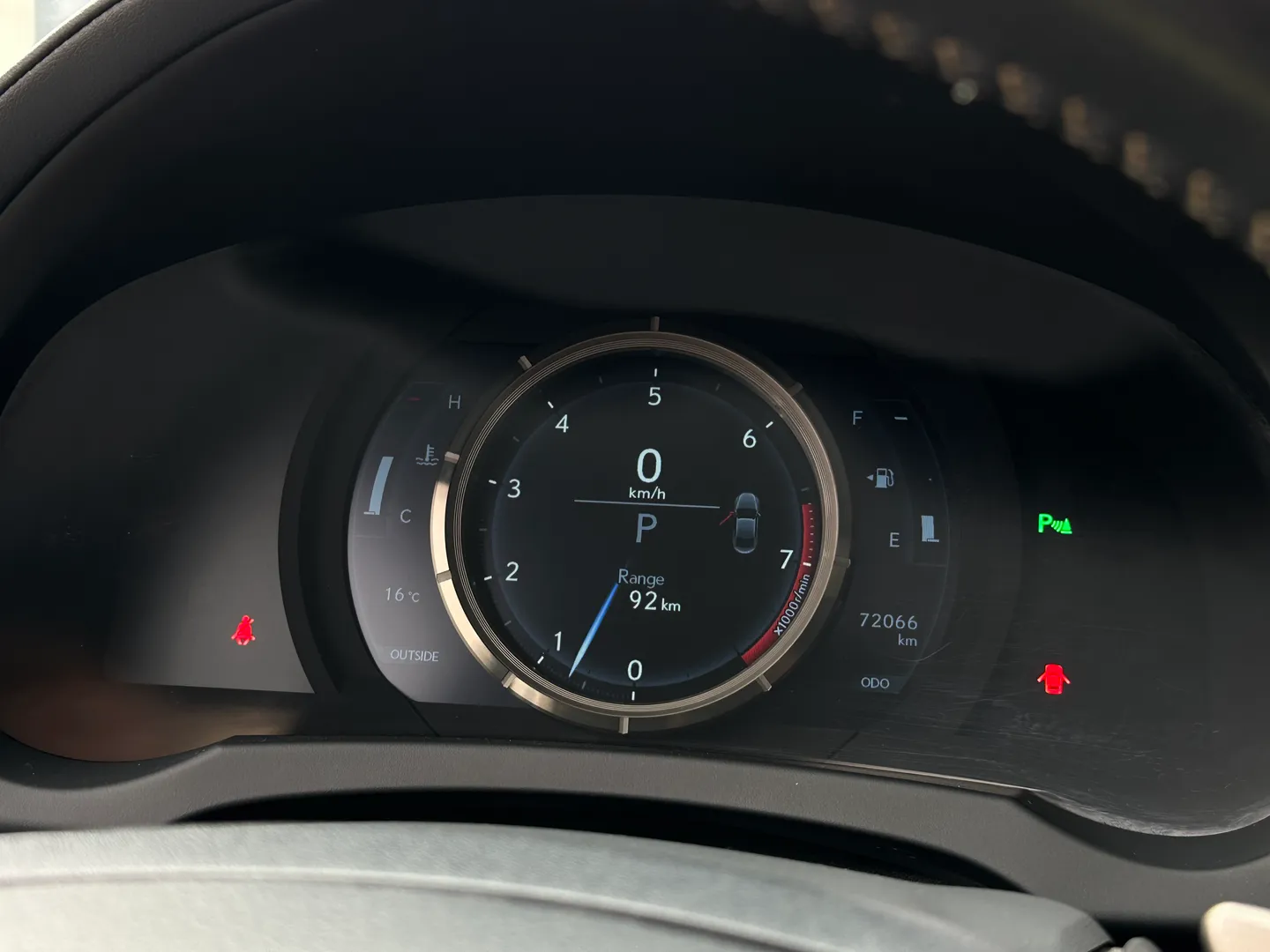 Lexus RC 350 F Sport AWD — photo 71