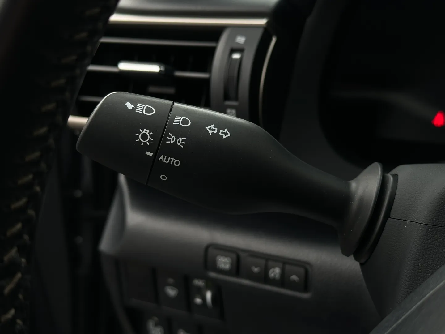 Lexus RC 350 F Sport AWD — photo 73
