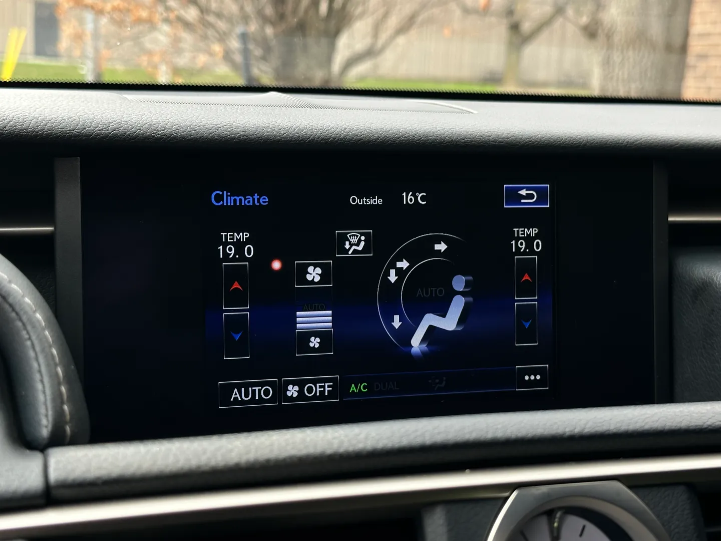 Lexus RC 350 F Sport AWD — photo 80