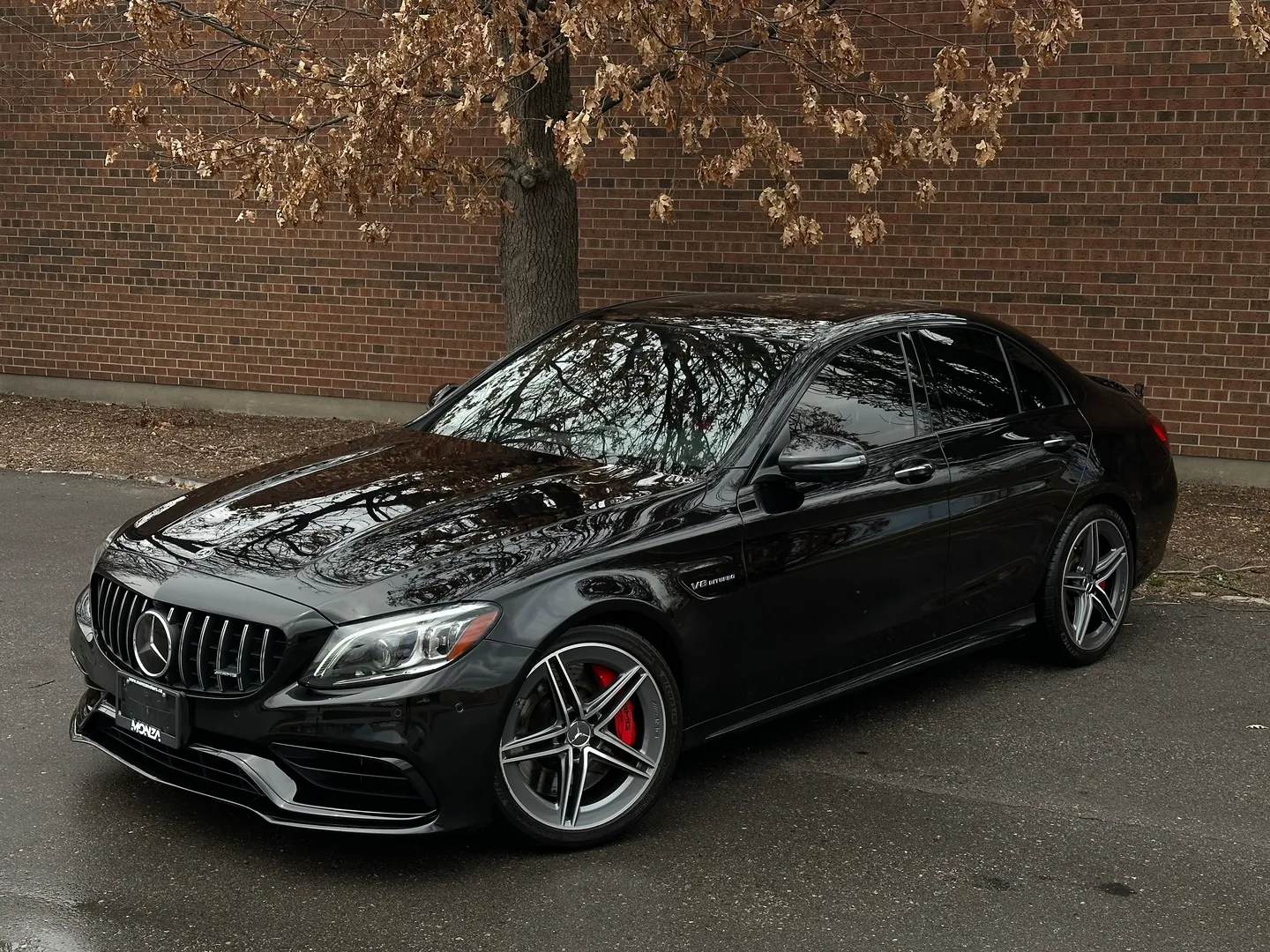 Mercedes Benz C63 S AMG Sedan — photo 2