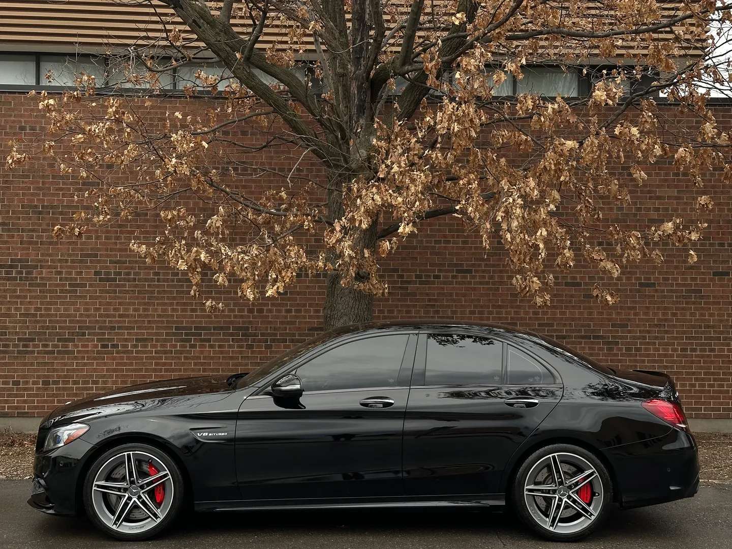 Mercedes Benz C63 S AMG Sedan — photo 9