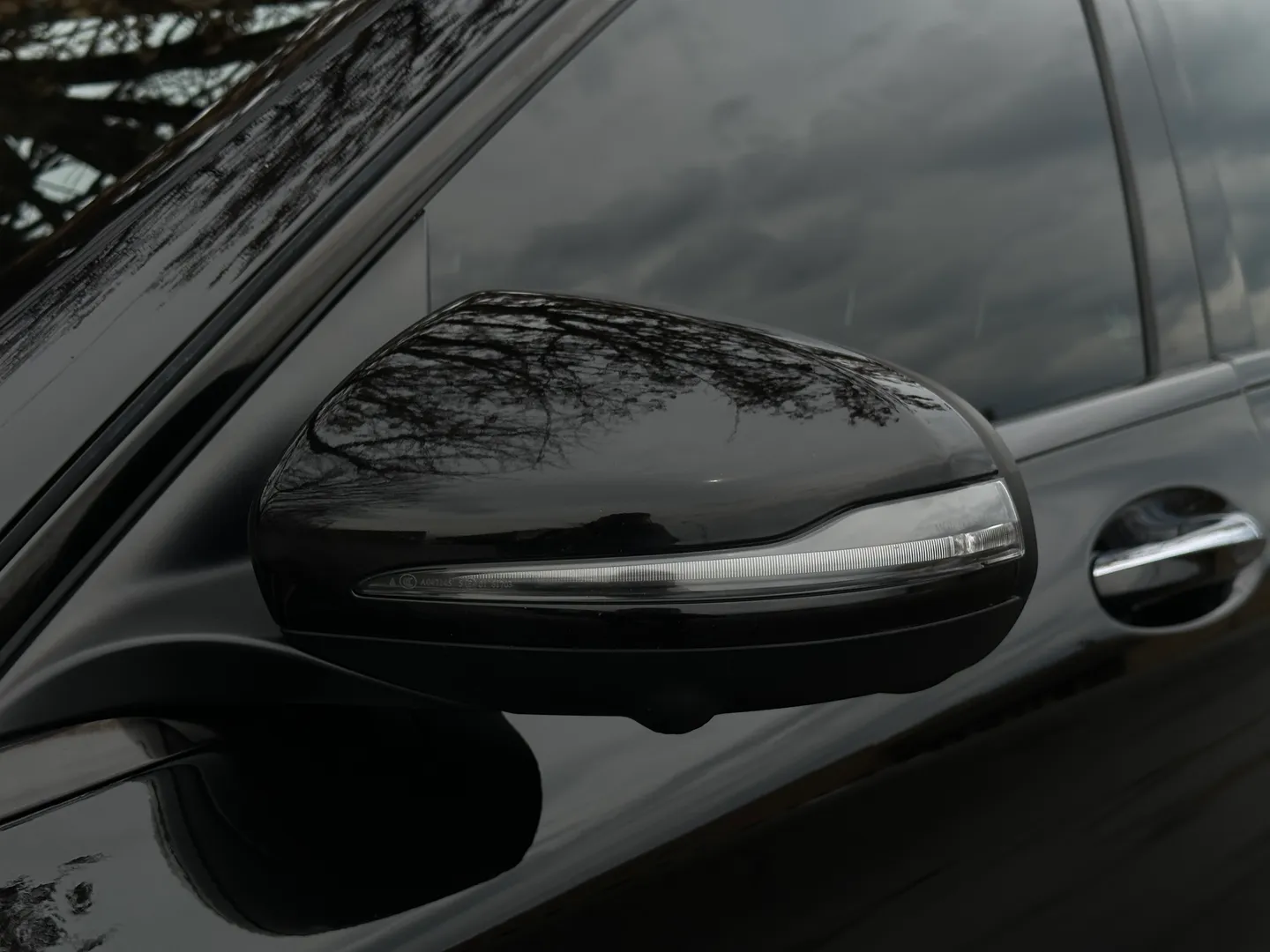 Mercedes Benz C63 S AMG Sedan — photo 16
