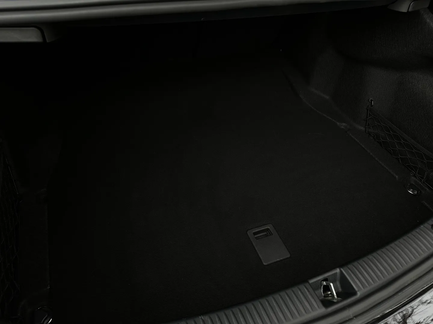 Mercedes Benz C63 S AMG Sedan — photo 26