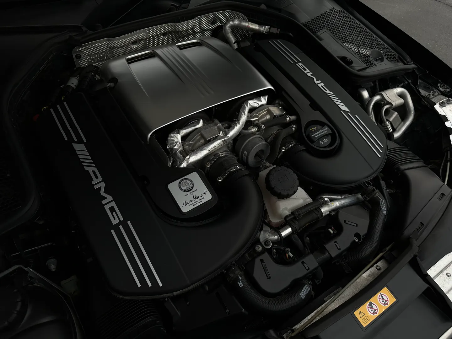 Mercedes Benz C63 S AMG Sedan — photo 30