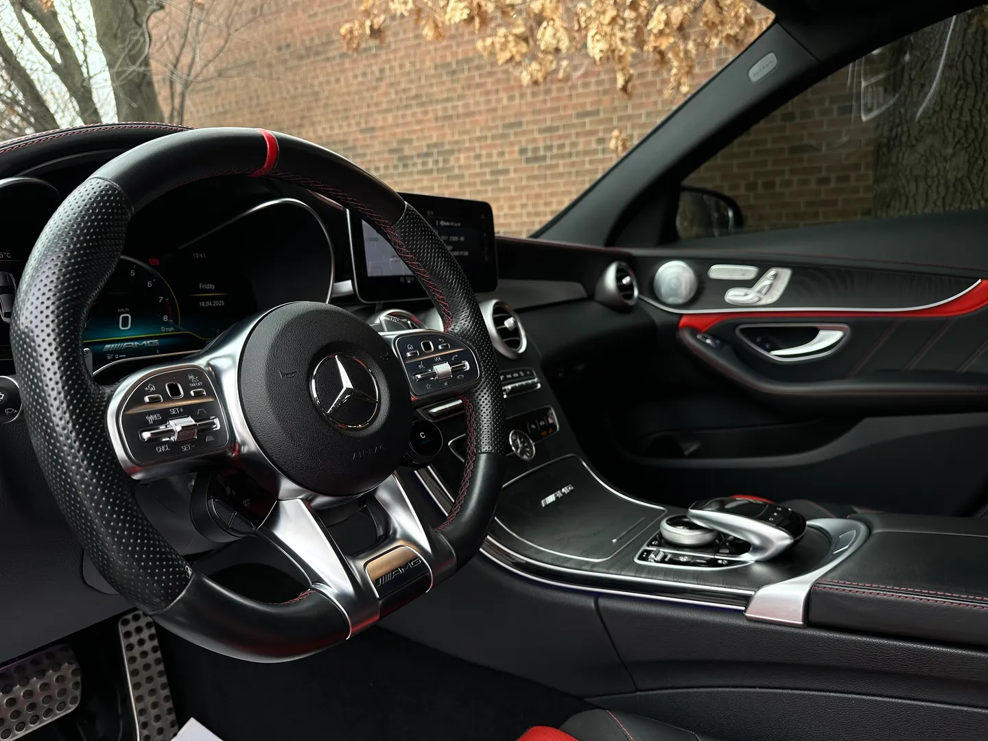 Mercedes Benz C63 S AMG Sedan — photo 33