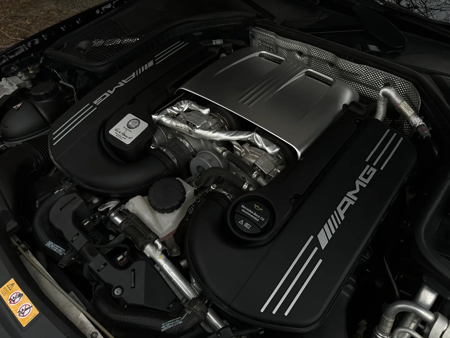 Mercedes Benz C63 S AMG Sedan — photo 32