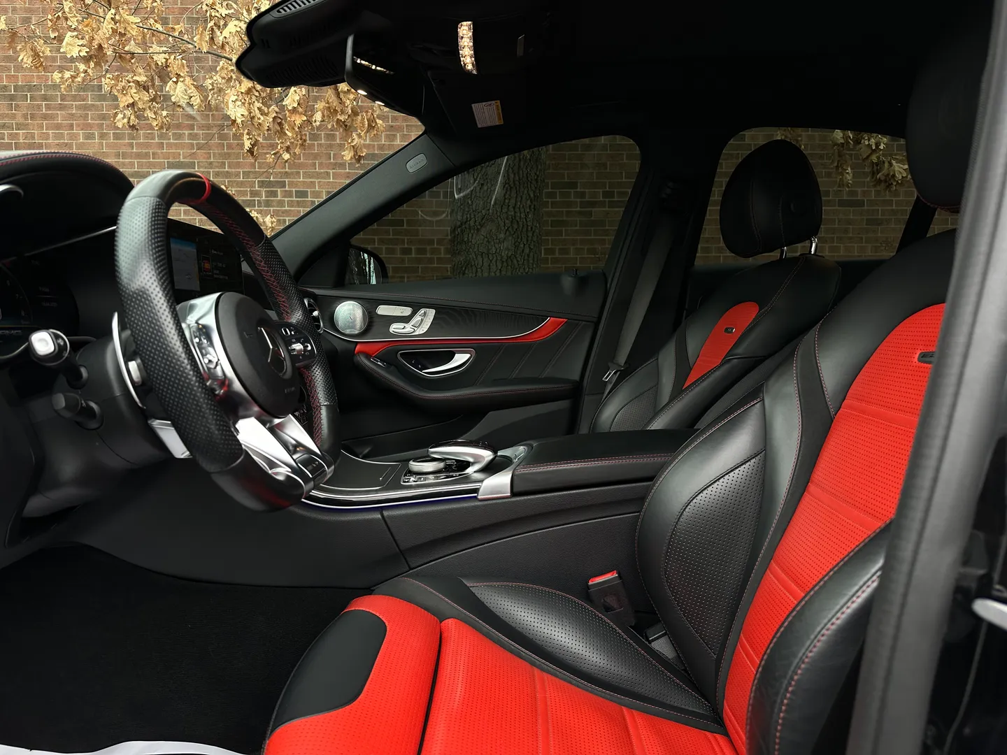 Mercedes Benz C63 S AMG Sedan — photo 34
