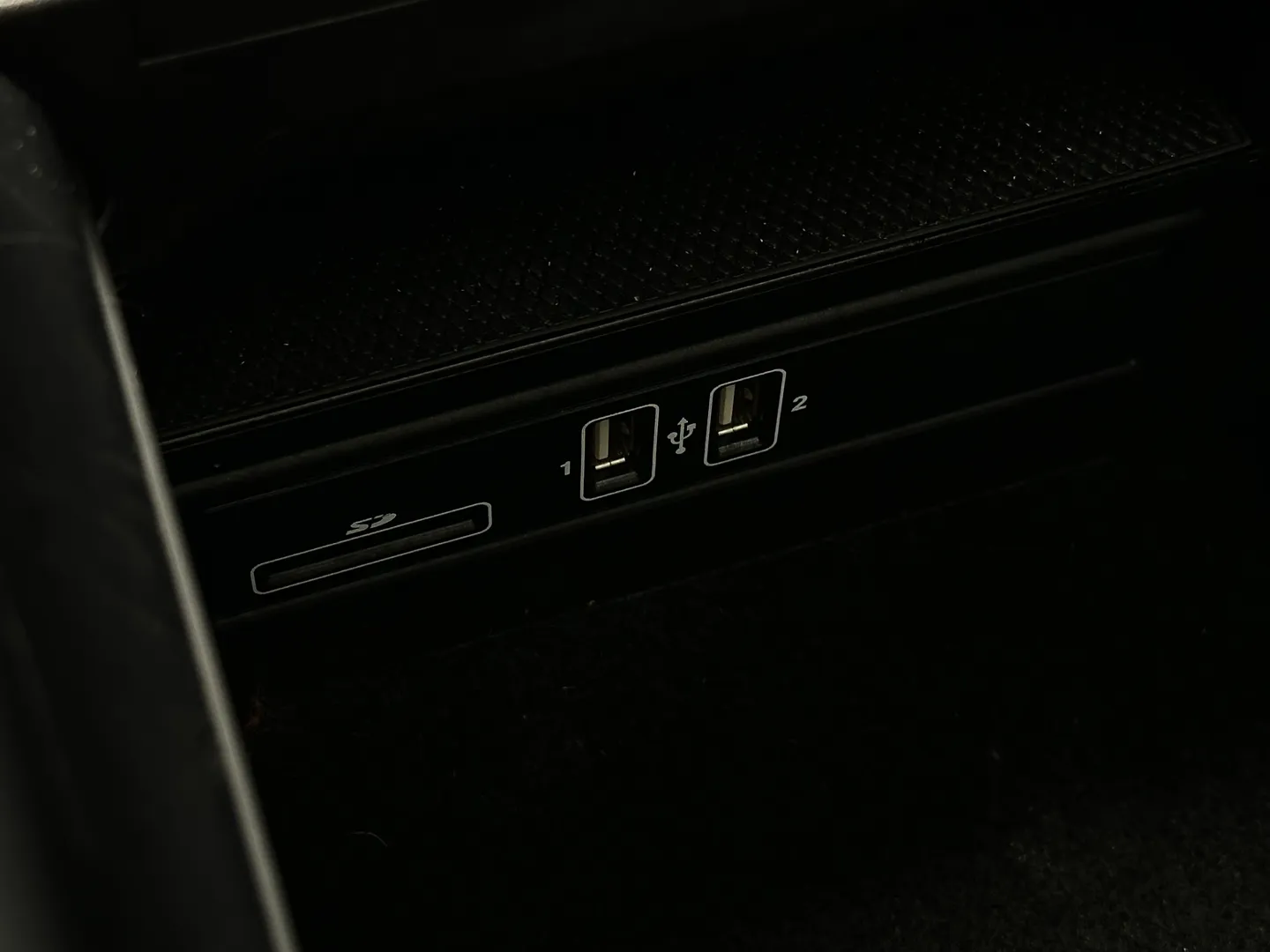 Mercedes Benz C63 S AMG Sedan — photo 78