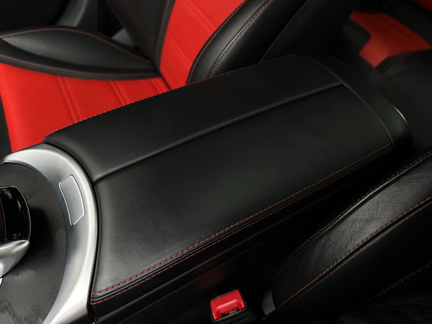 Mercedes Benz C63 S AMG Sedan — photo 77