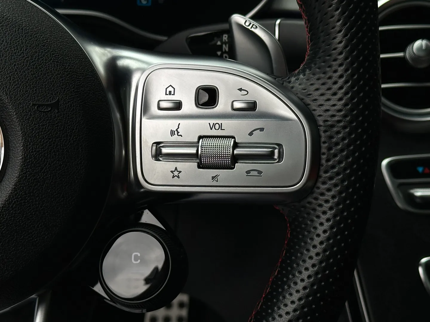 Mercedes Benz C63 S AMG Sedan — photo 82