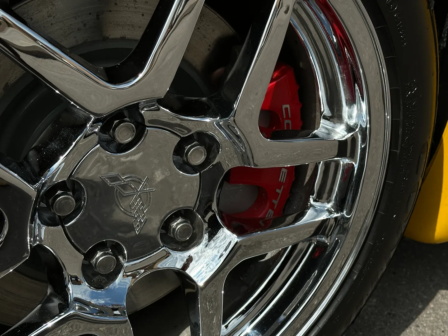 Chevrolet Corvette Z06 — photo 16